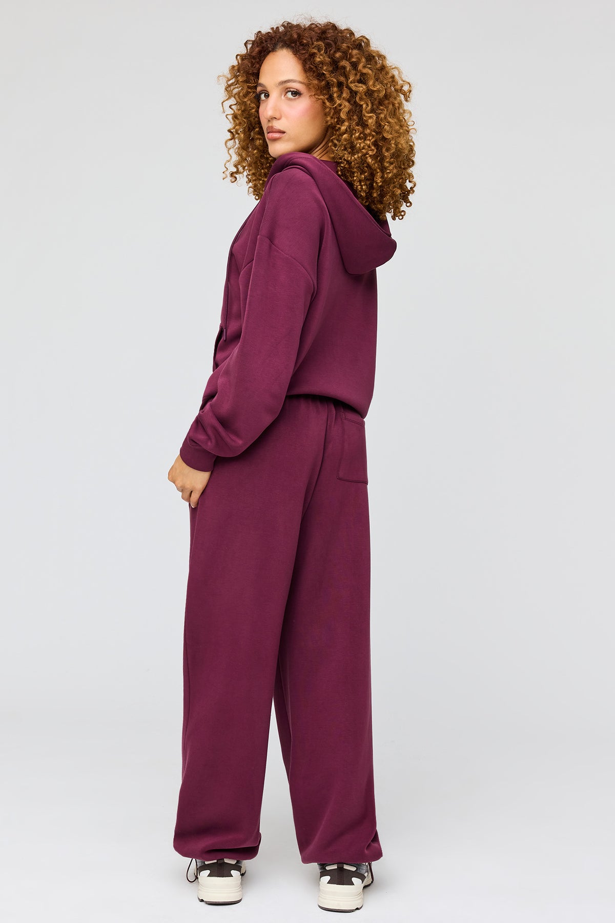 Vue alternative 3. Jogger en scuba de luxe