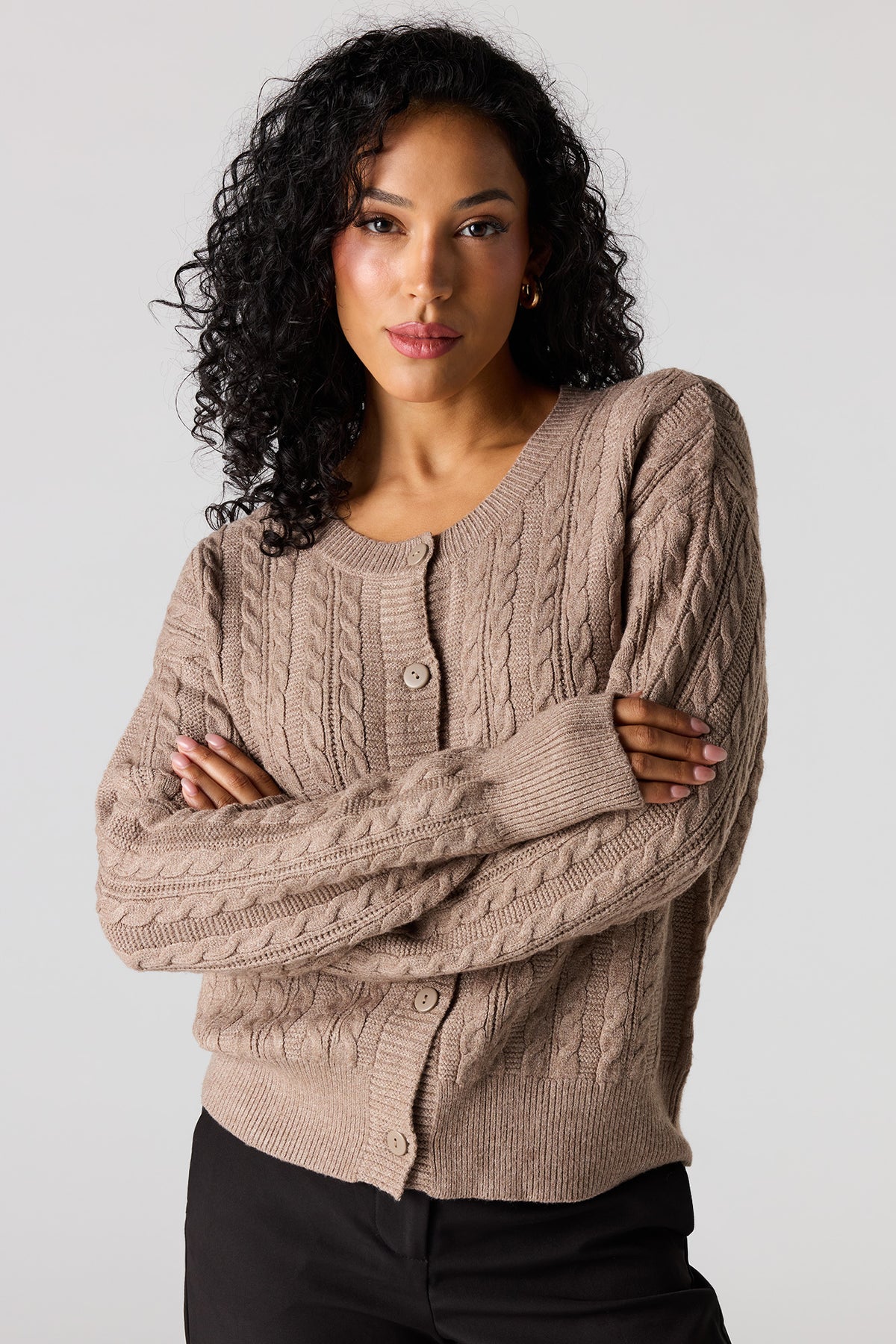 Cardigan en tricot torsadé