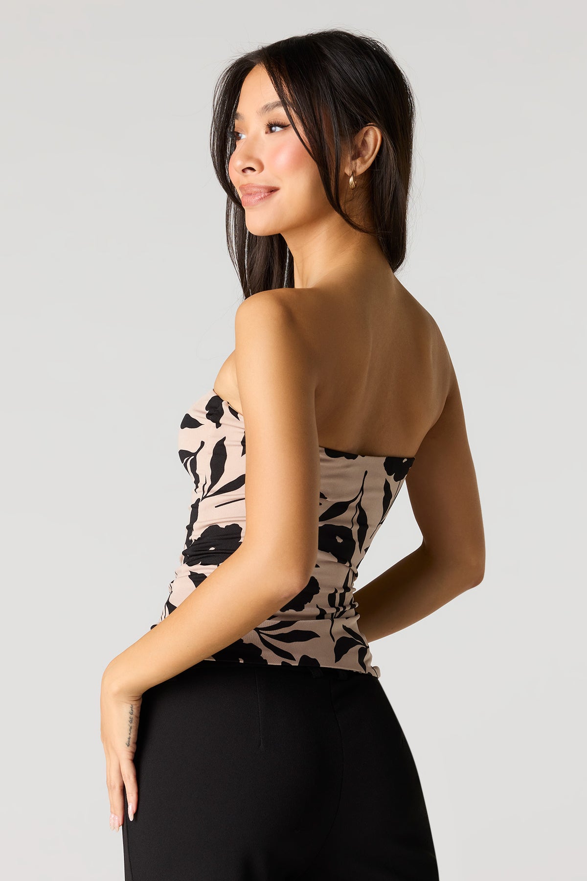 Alt View 2. Contour Tube Top - Multi