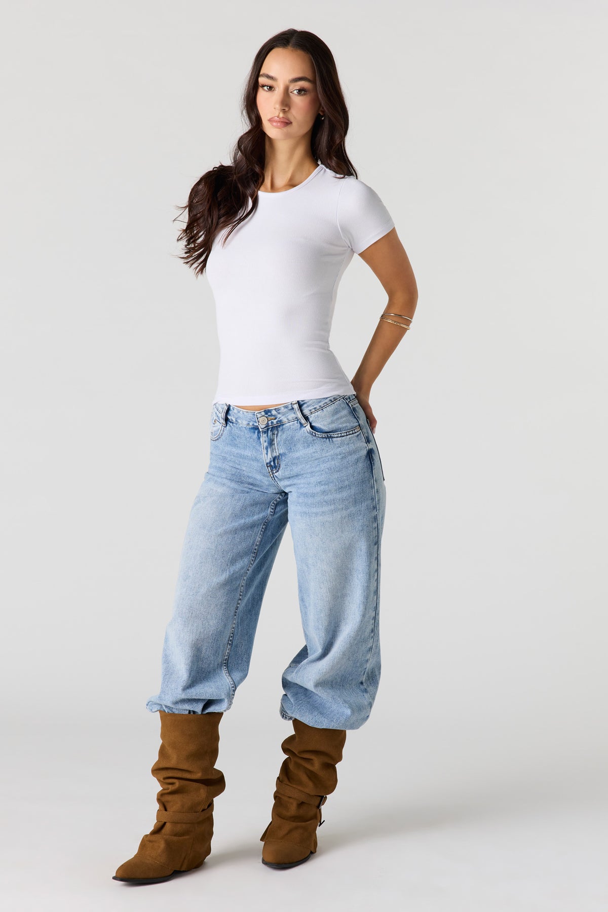 Alt View 3. Ribbed Fitted T-Shirt - White