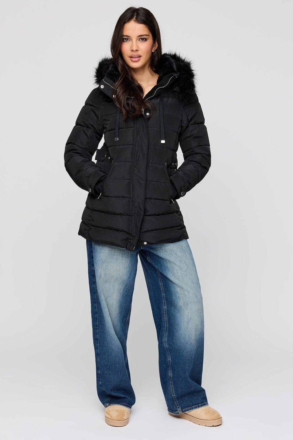 Vue alternative 3. Blouson bouffant matelassé avec liséré de similifourrure