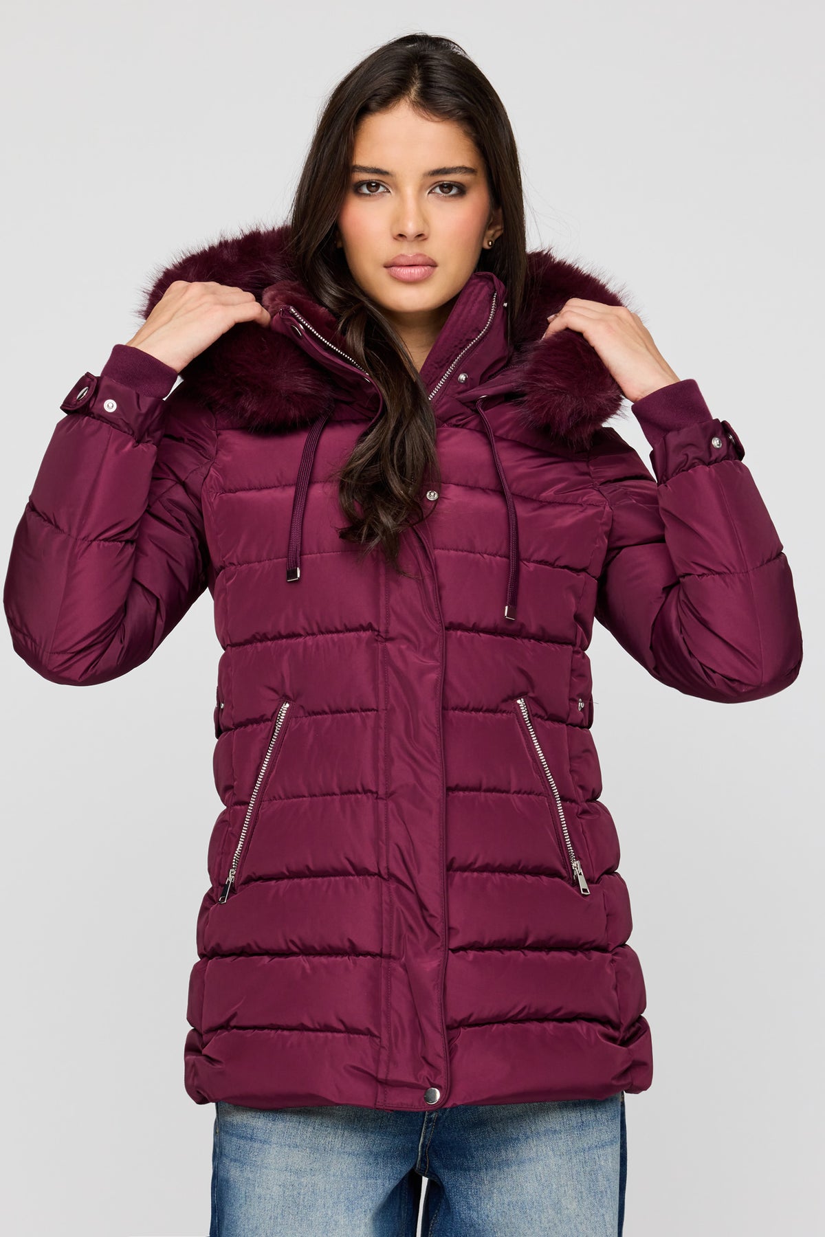 Blouson bouffant matelassé avec liséré de similifourrure