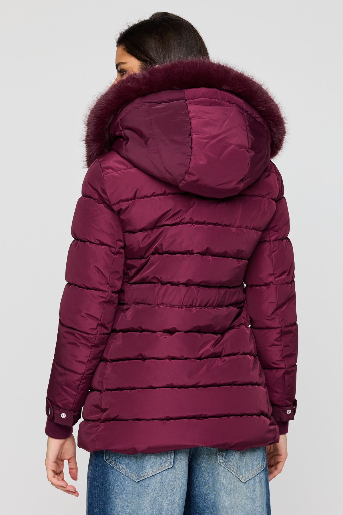 Vue alternative 2. Blouson bouffant matelassé avec liséré de similifourrure