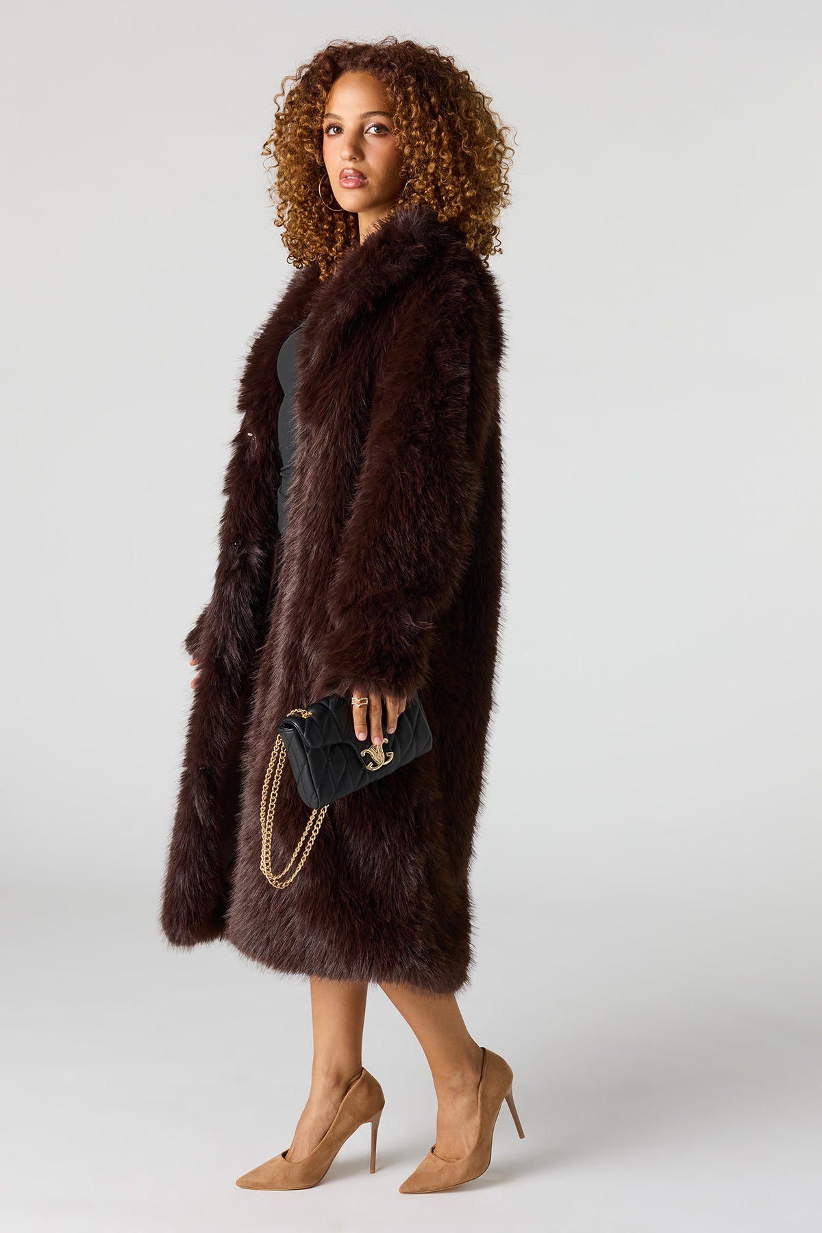 Alt View 2. Maxi Faux Fur Jacket - Brown