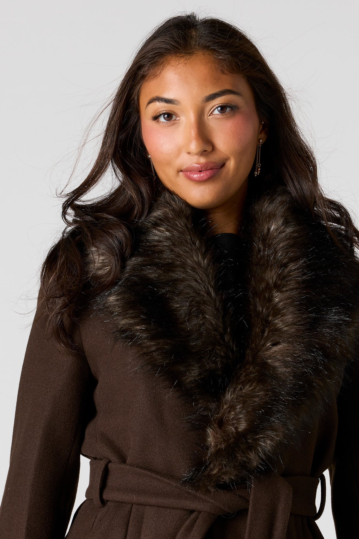 Alt View 4. Faux-Fur Collared Coat - Brown