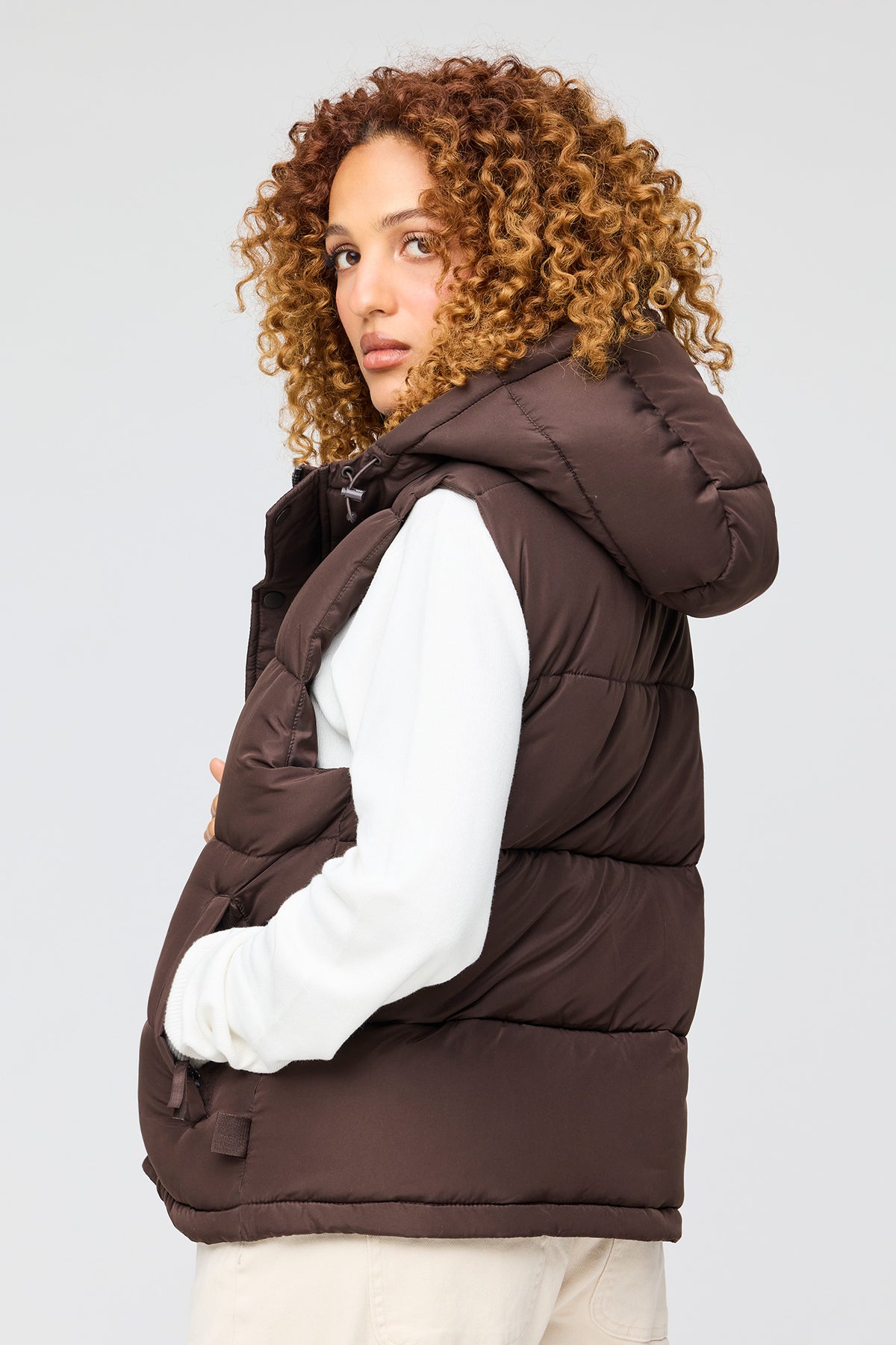 Alt View 2. Hooded Puffer Vest - Brown