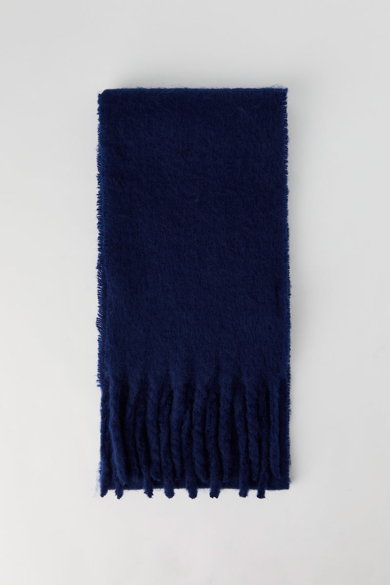 Écharpe en tricot bouclé mince