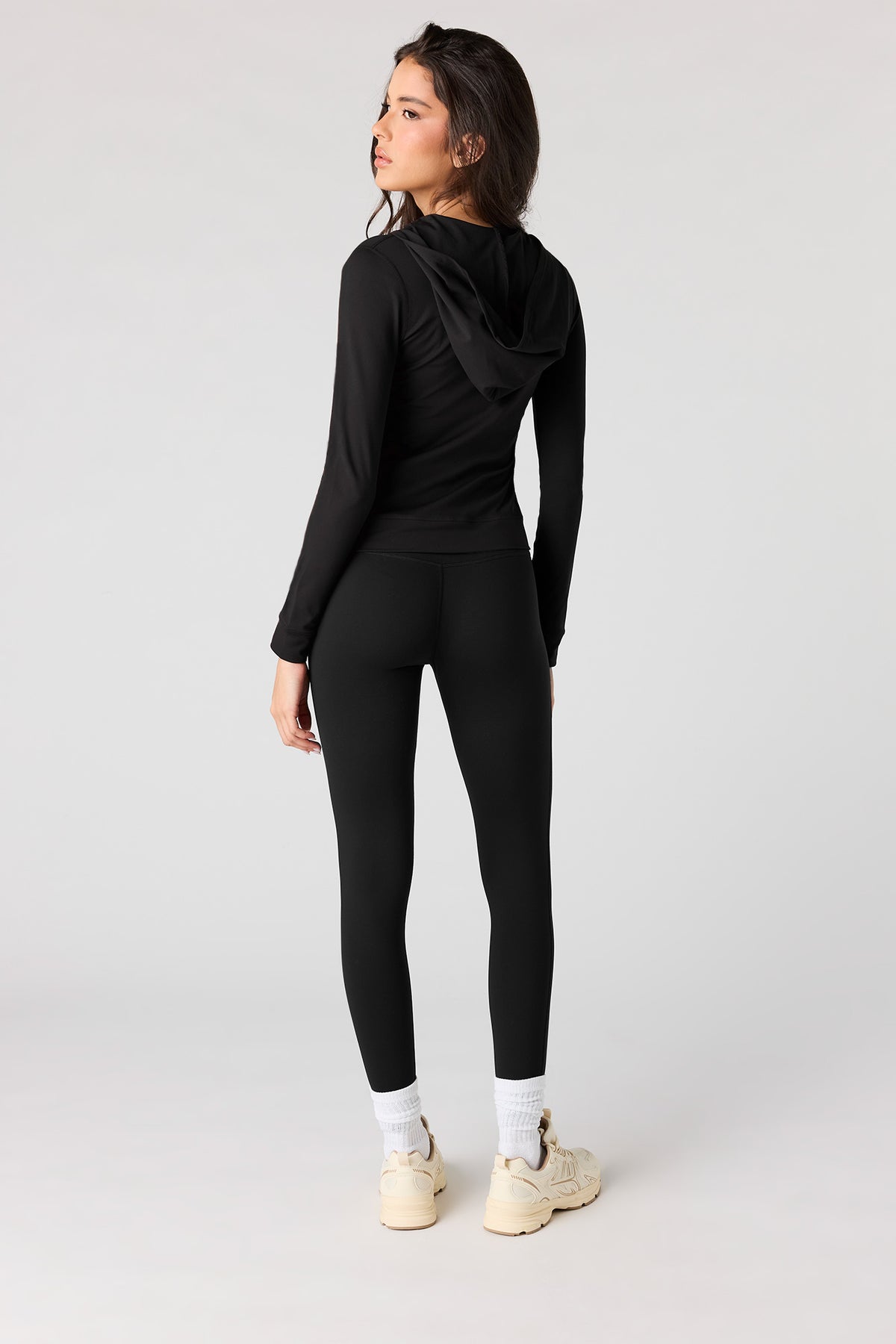 Alt View 3. Active Soft Legging 26" - Black