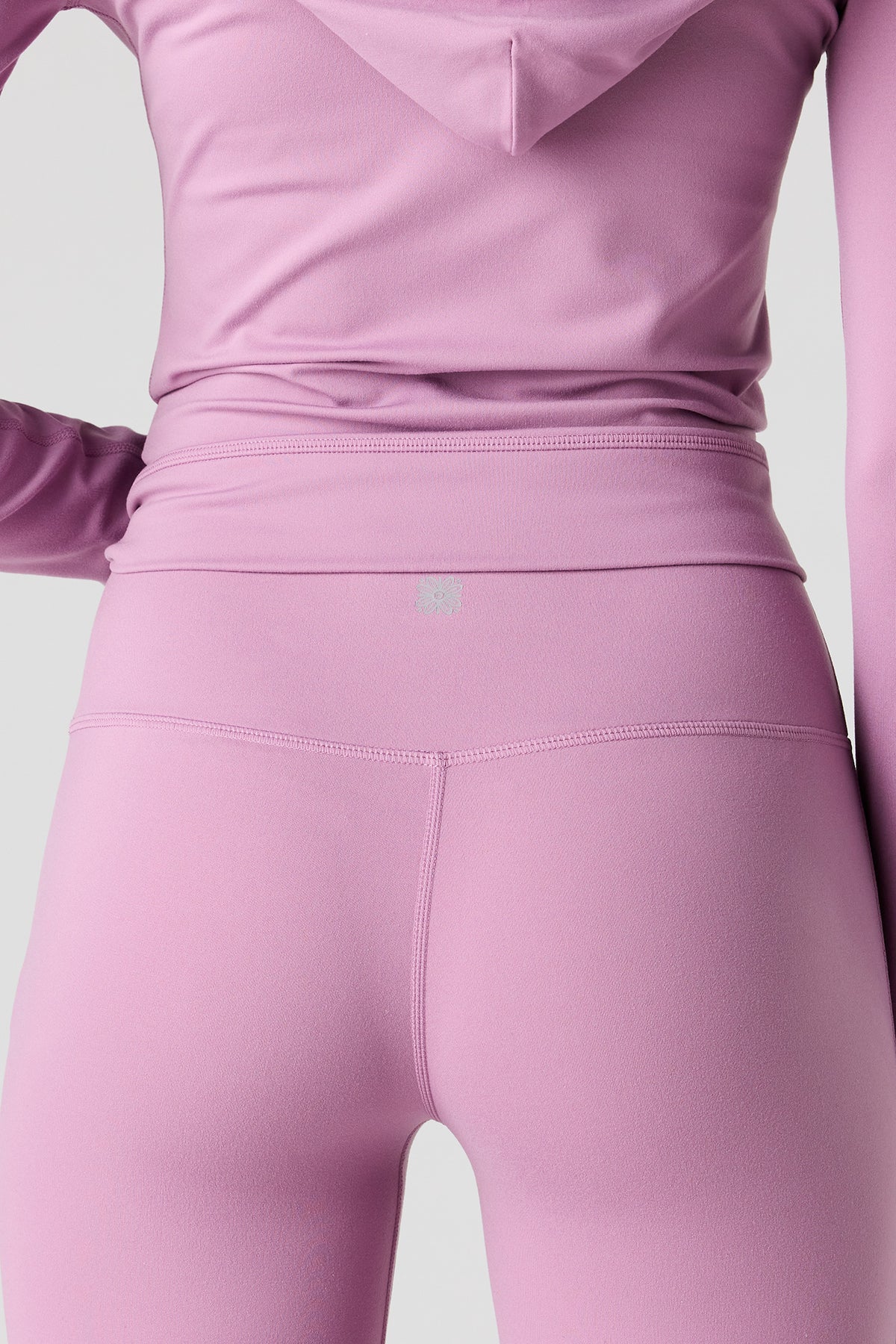 Vue alternative 4. Legging Active Power Soft 26 po