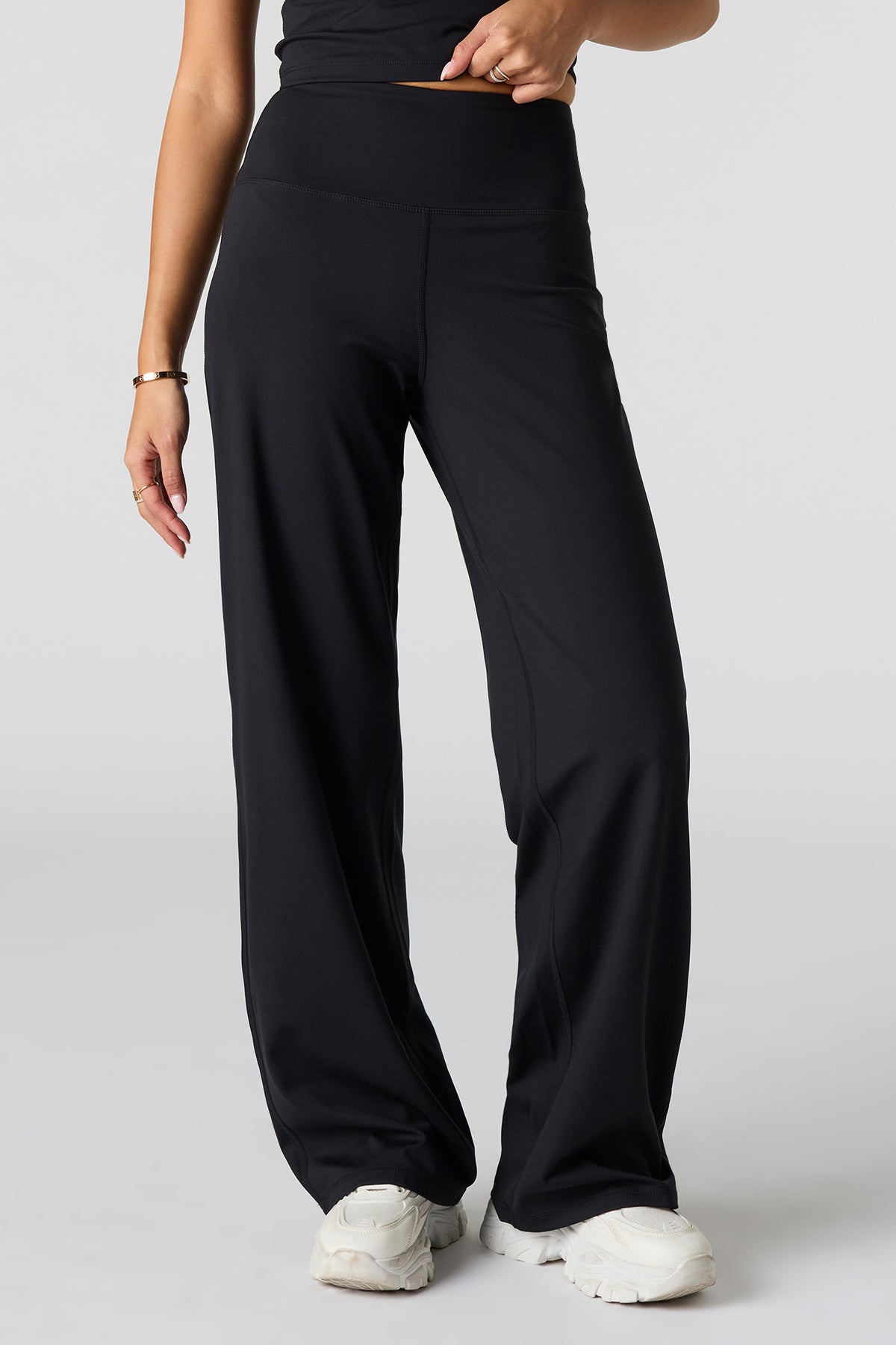 Vue alternative 2. Pantalon à jambe large Active doux
