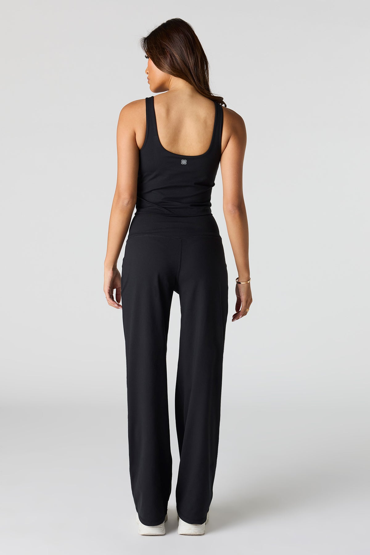 Vue alternative 3. Pantalon à jambe large Active doux
