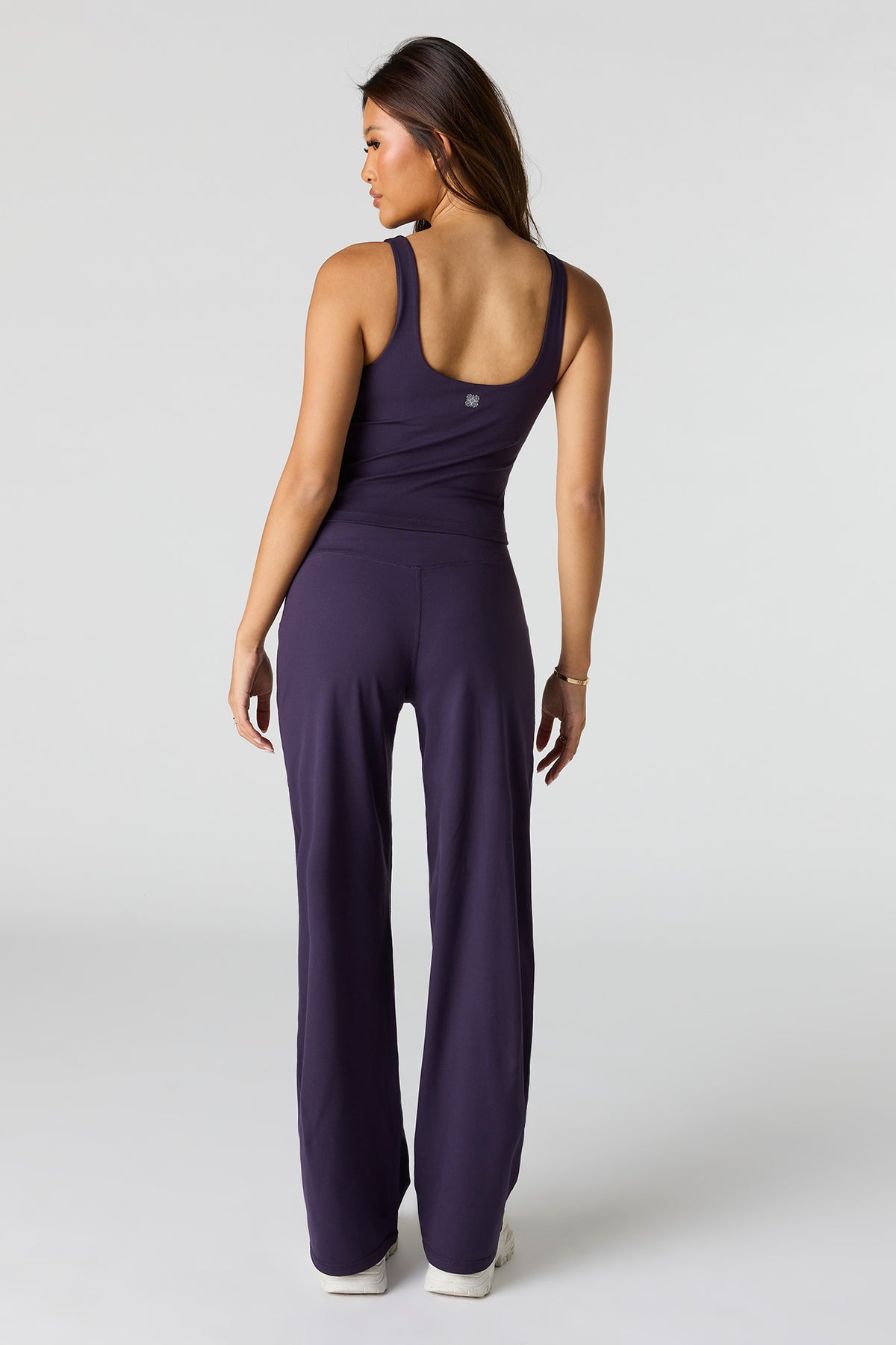 Vue alternative 3. Pantalon à jambe large Active doux