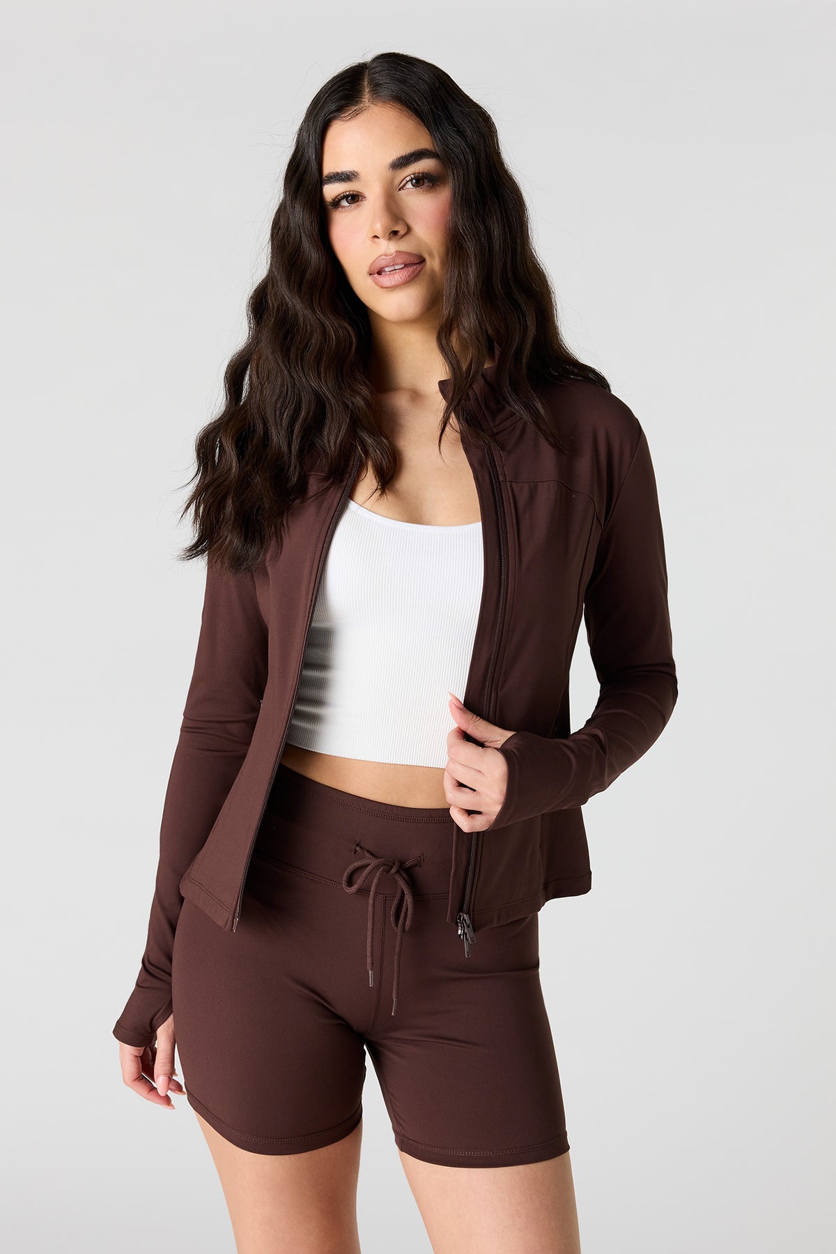 Vue alternative 5. Short Active doux 5 po
