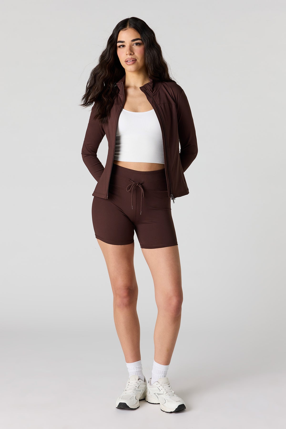 Vue alternative 3. Short Active doux 5 po