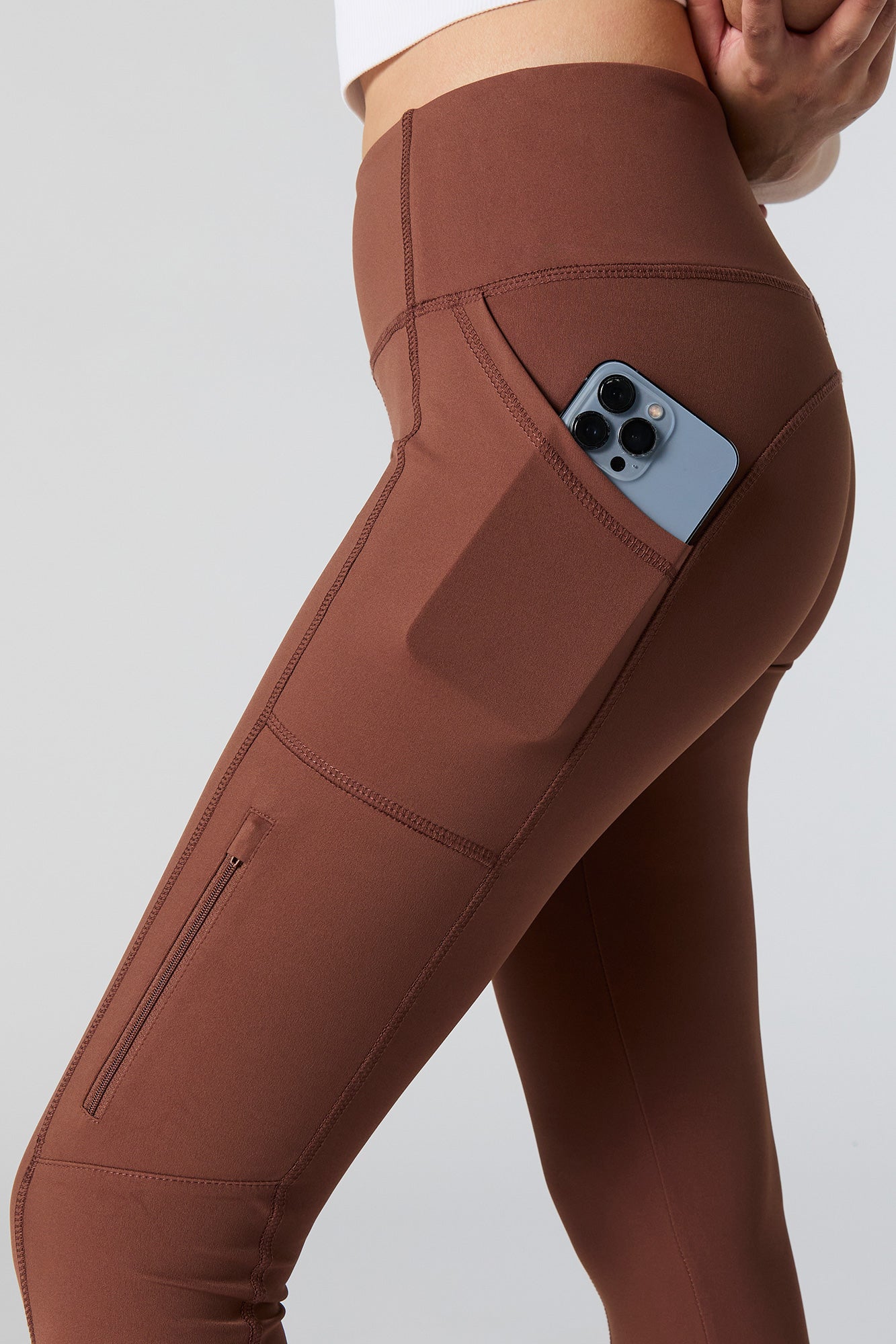 Legging Active à poches multiples avec fermeture glissière