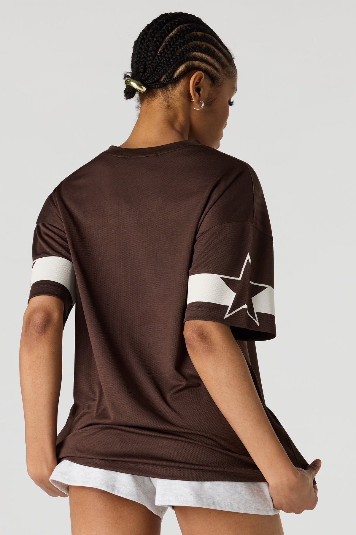 Vue alternative 2. T-shirt surdimensionné imprimé