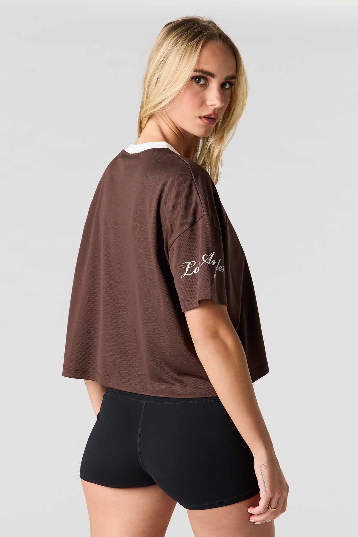 Alt View 2. Graphic Boxy Crop Jersey - Brown