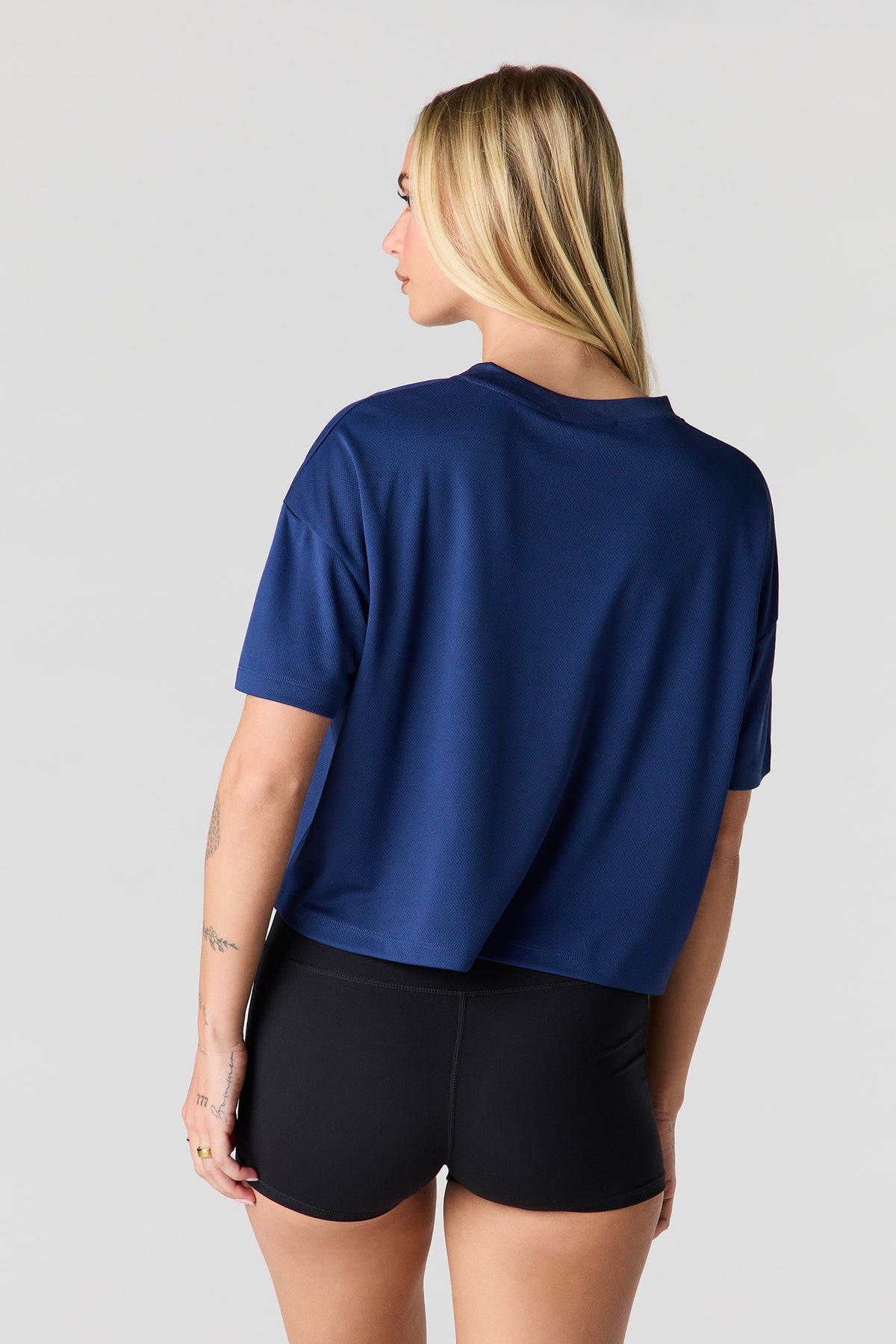 Alt View 2. Graphic Boxy Crop Jersey - Dark Blue