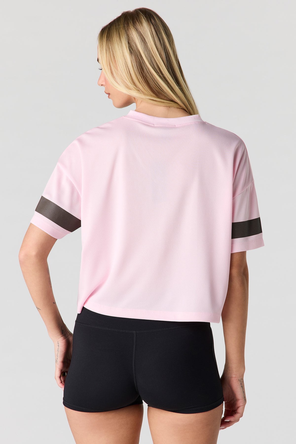Alt View 2. Graphic Boxy Crop Jersey - Pink