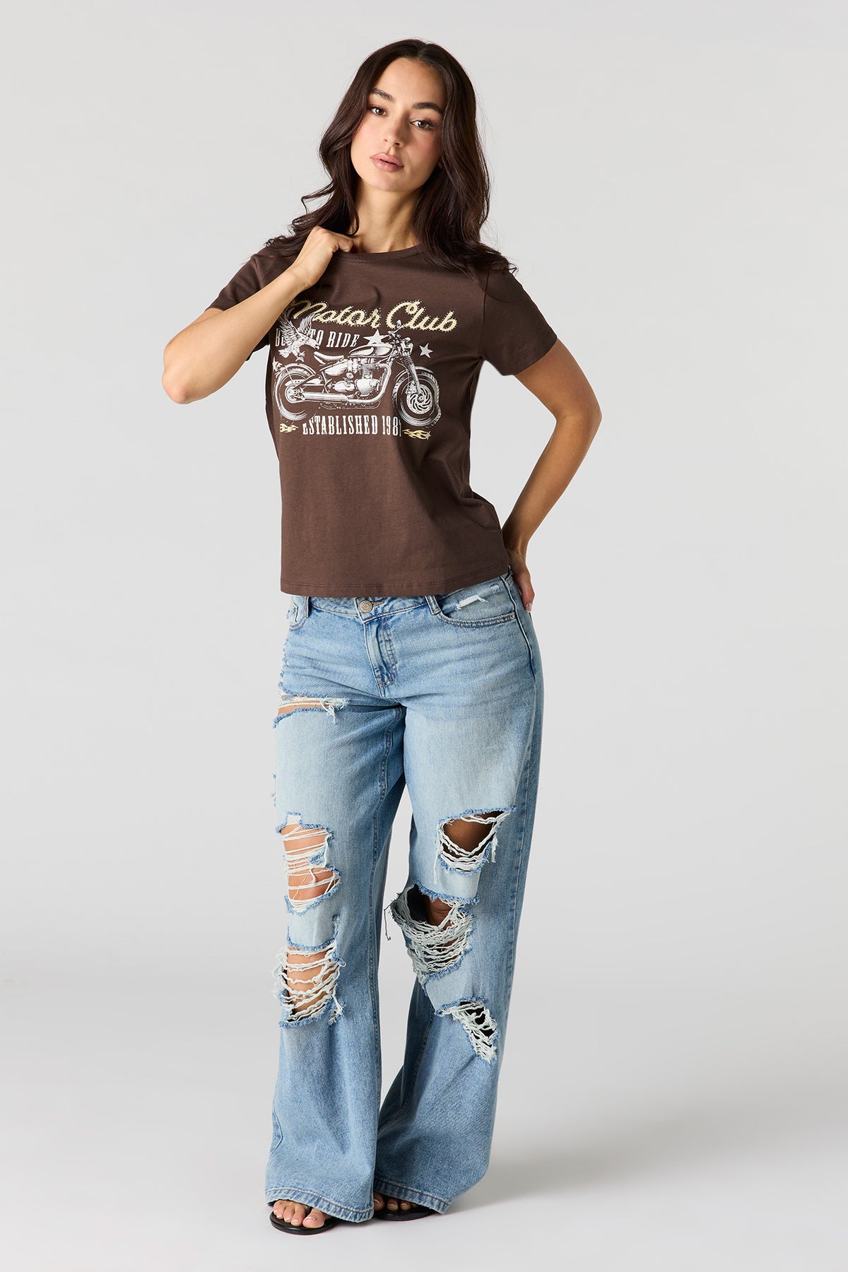 Alt View 3. Graphic Boyfriend T-Shirt - Brown