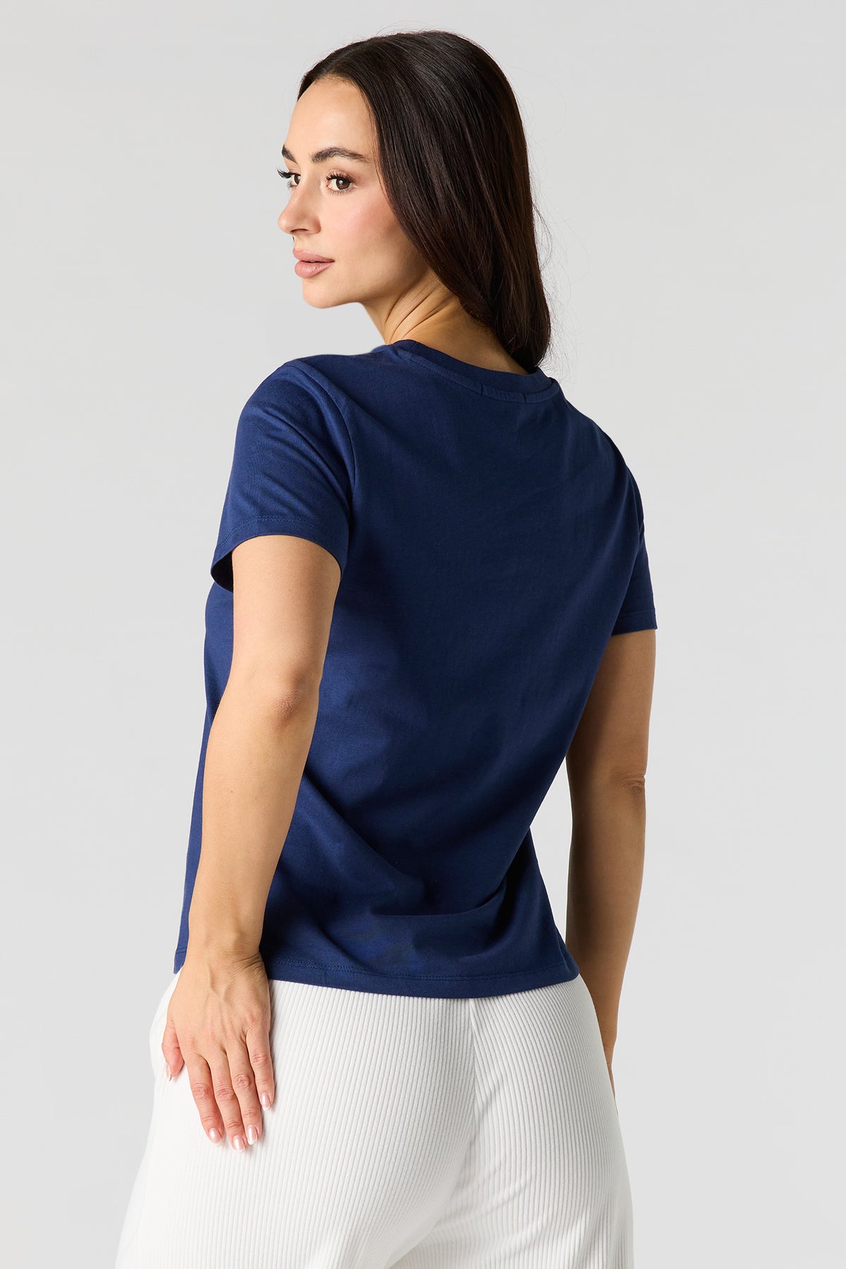 Alt View 2. Graphic Boyfriend T-Shirt - Dark Blue