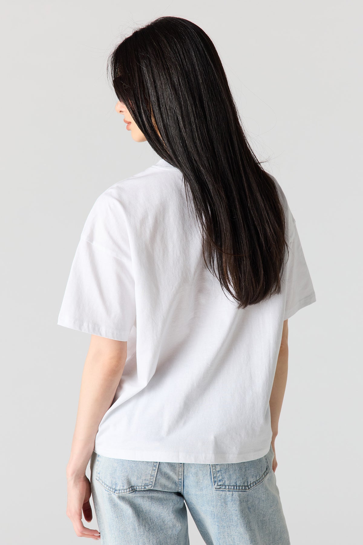 Alt View 2. Graphic Oversized T-Shirt - Off White