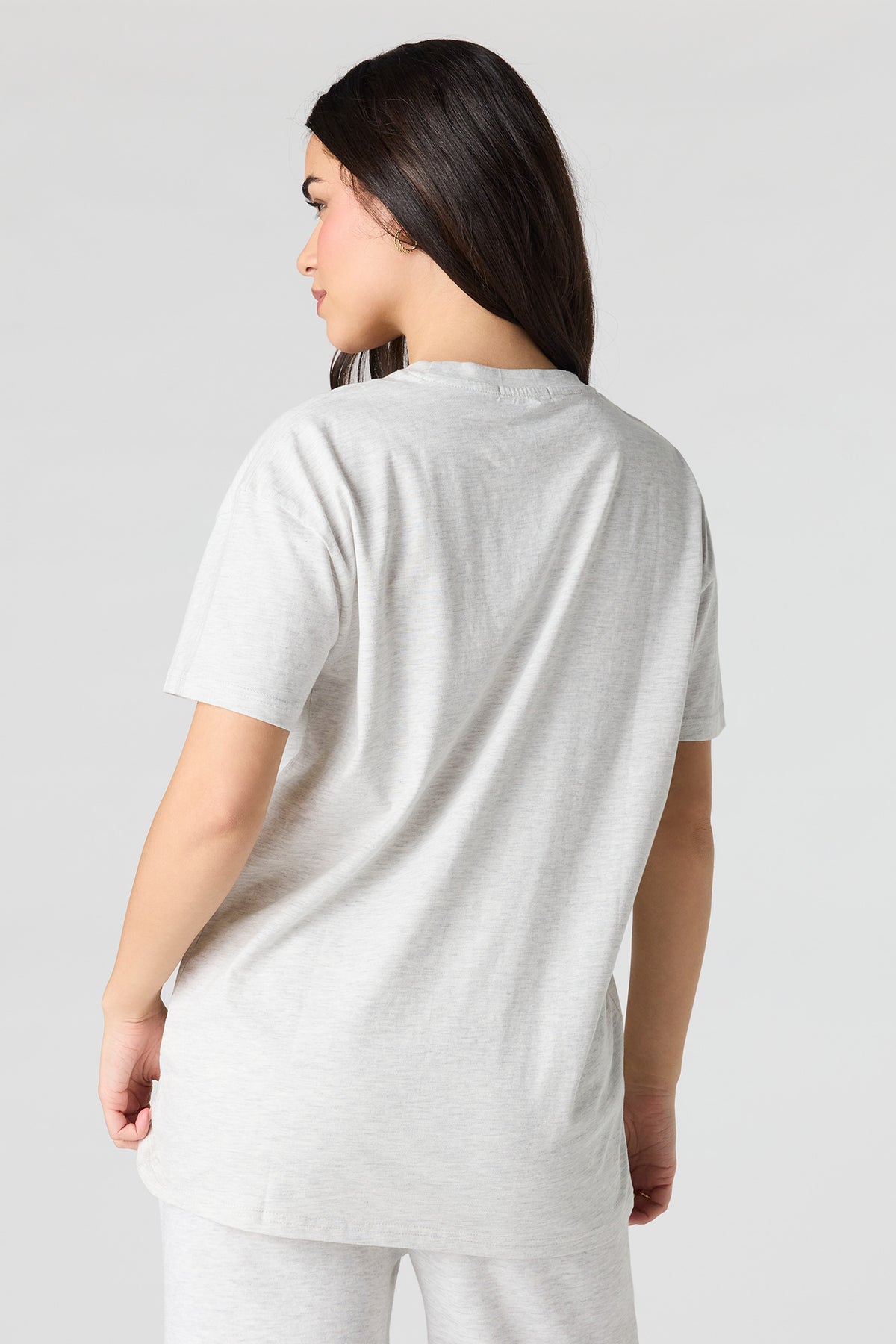 Vue alternative 2. T-shirt surdimensionné imprimé