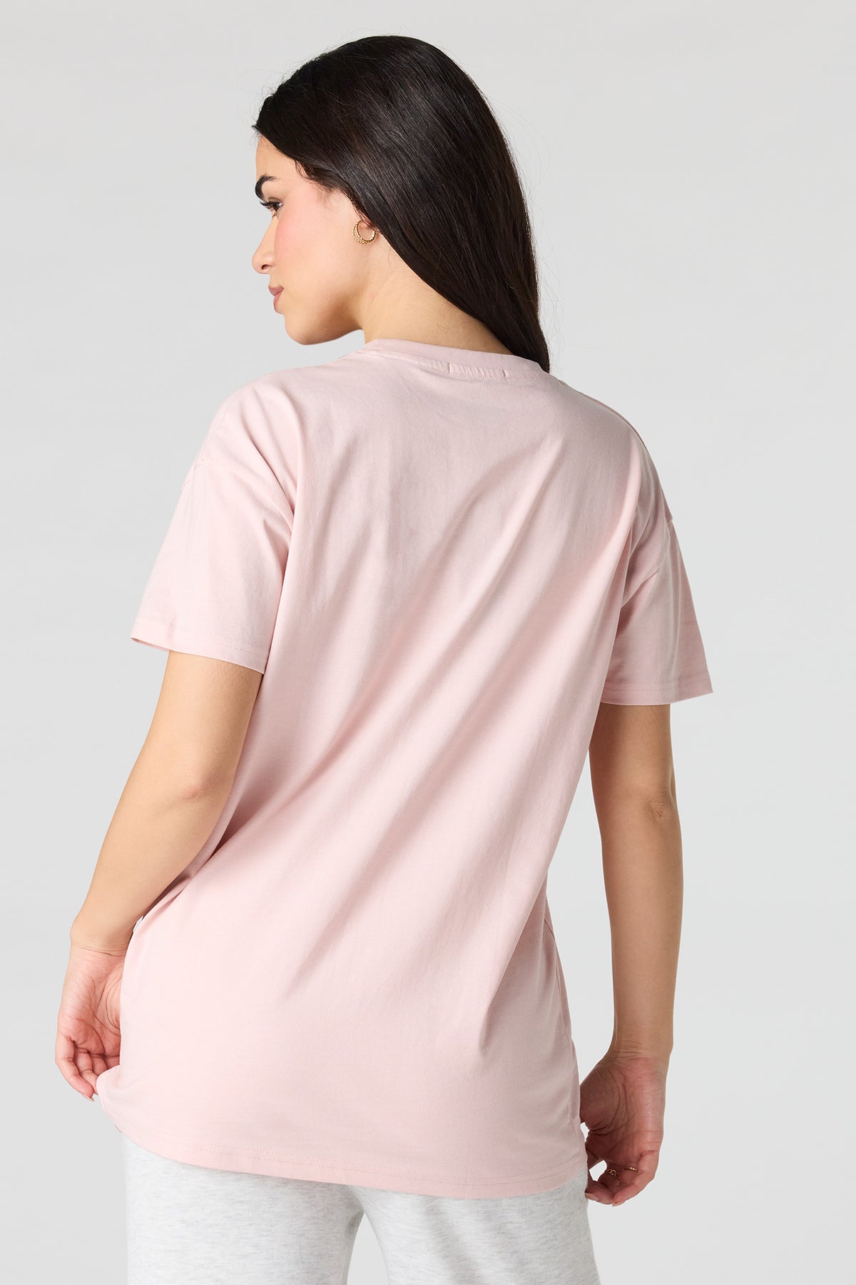 Vue alternative 2. T-shirt surdimensionné imprimé