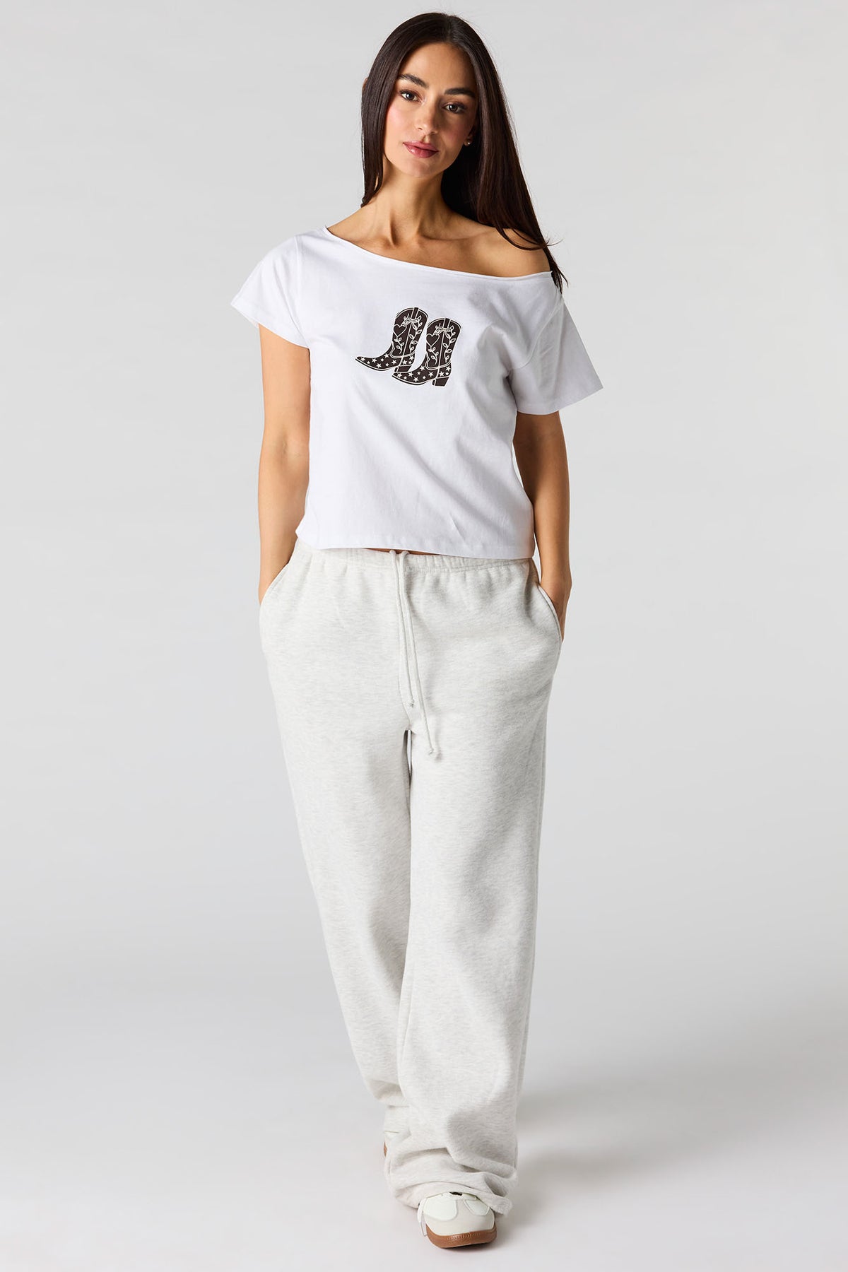 Vue alternative 3. T-shirt imprimé à épaules dénudées