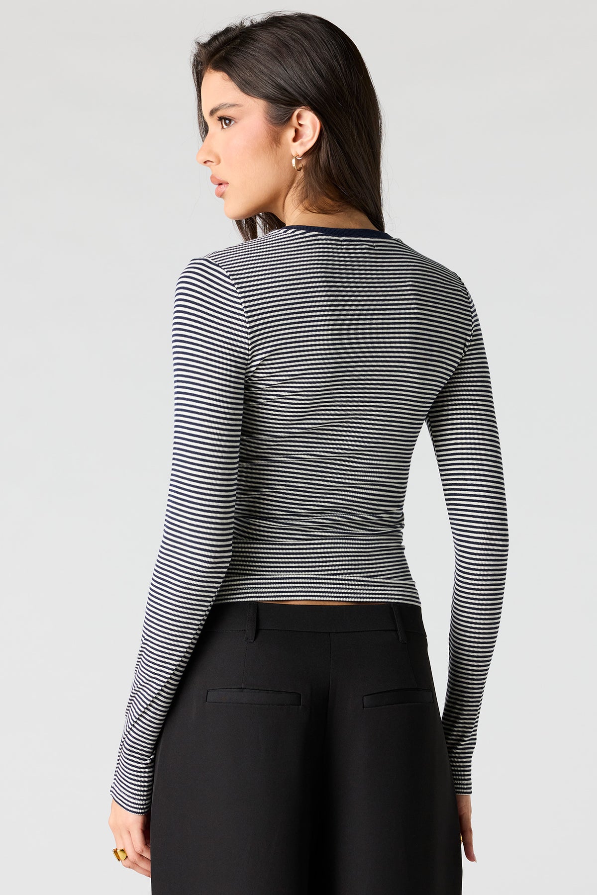 Alt View 2. Ribbed Crewneck Long Sleeve Top - Light Grey