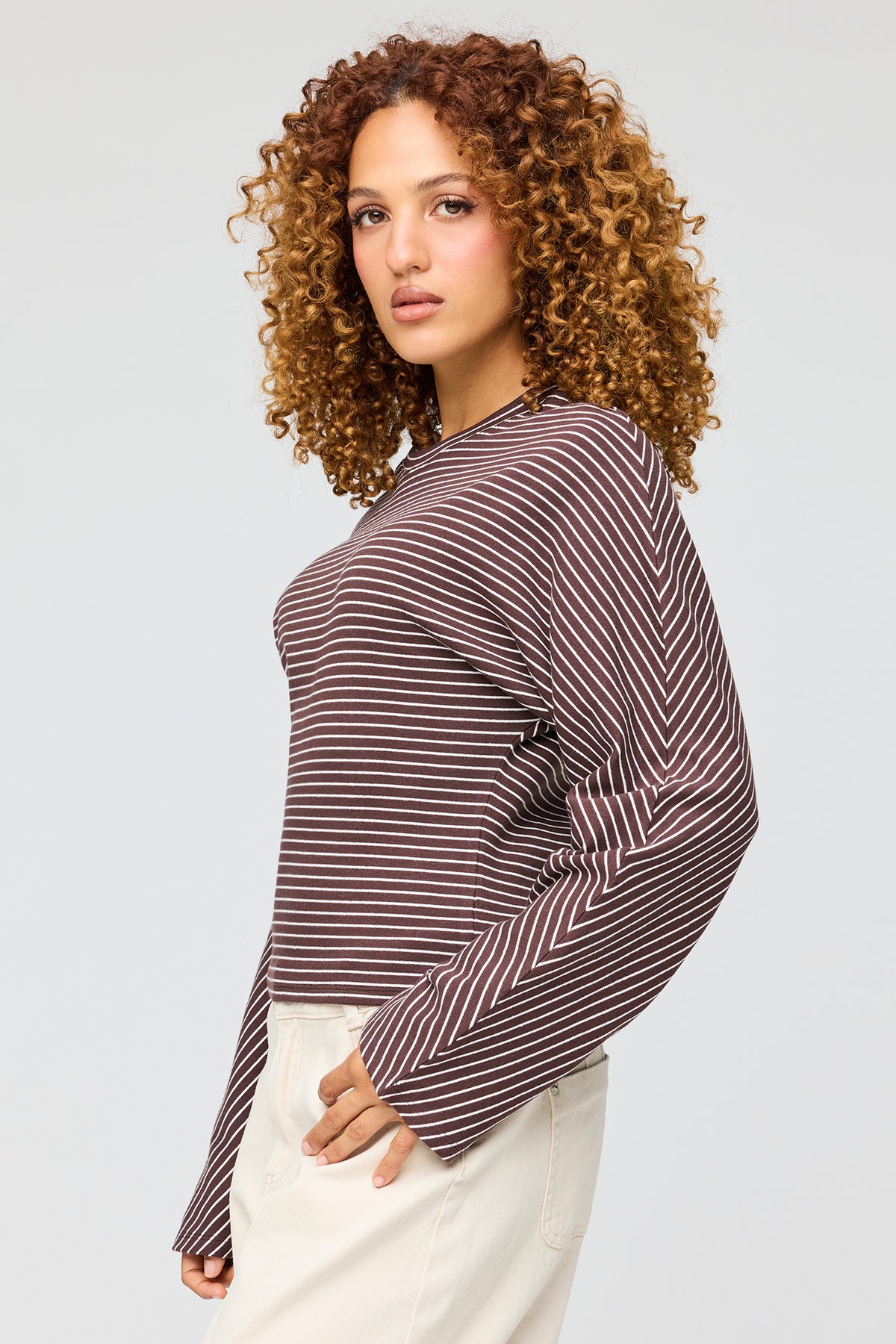 Haut en tricot à manches cloche