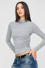 Gris foncé