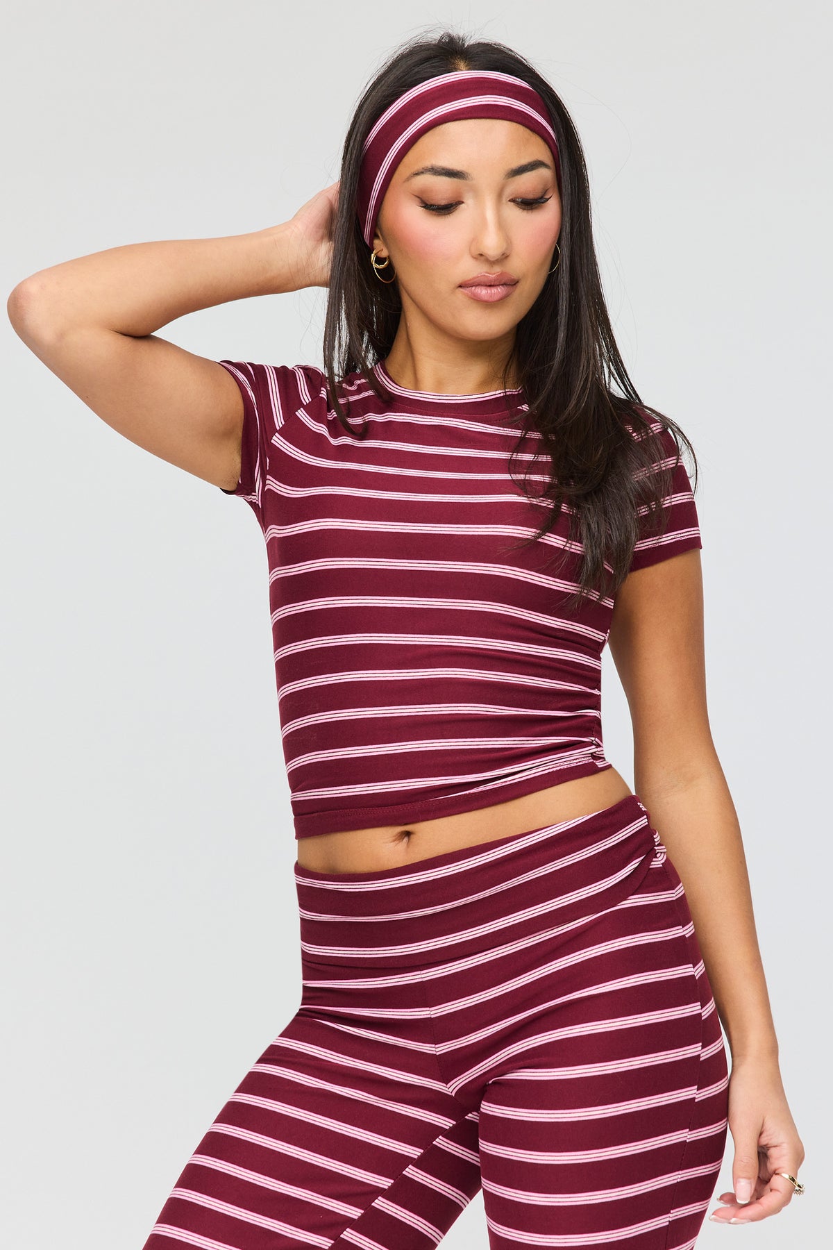 Alt View 2. Striped Tee & Pant & Headband Set - Wine