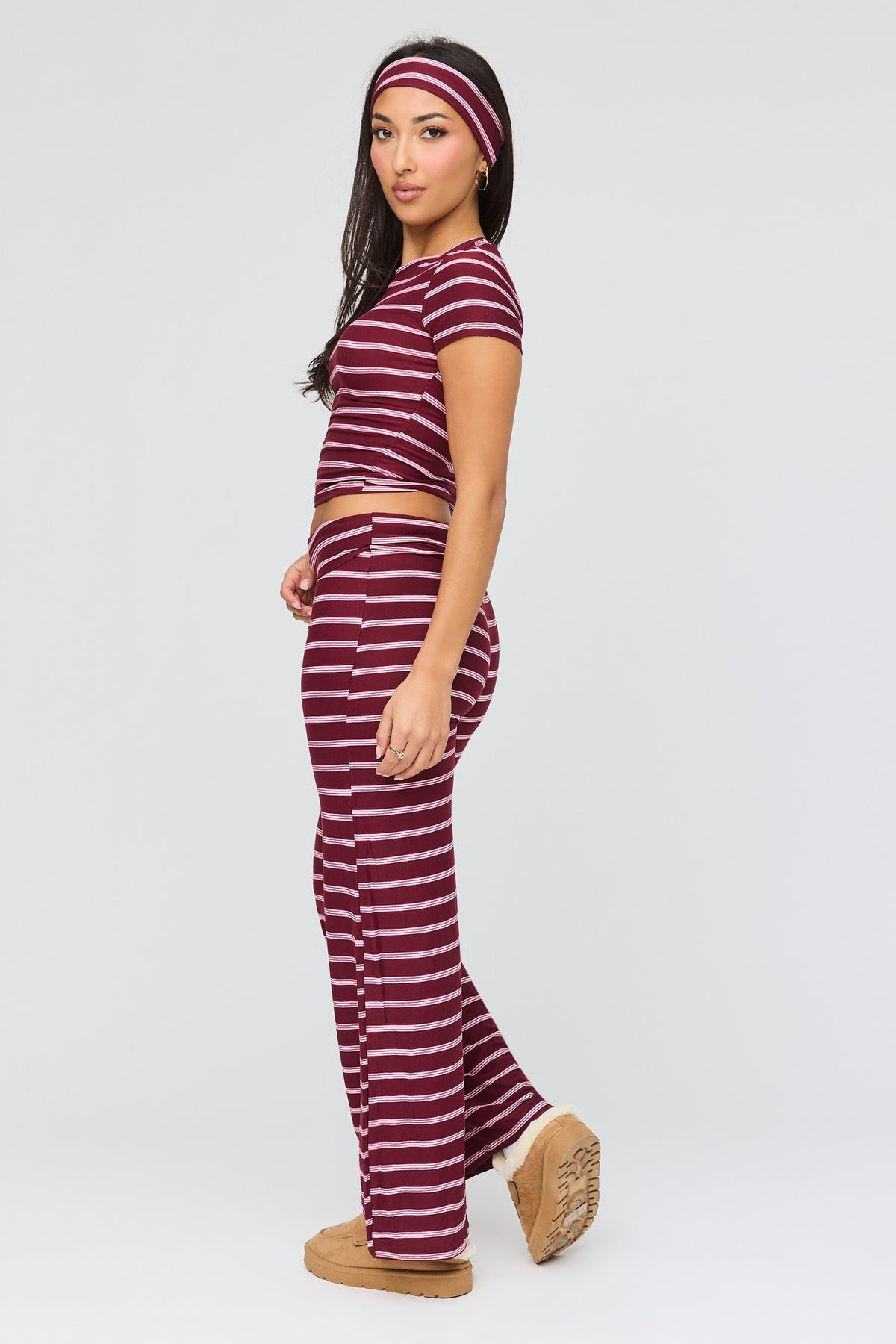 Alt View 4. Striped Tee & Pant & Headband Set - Wine