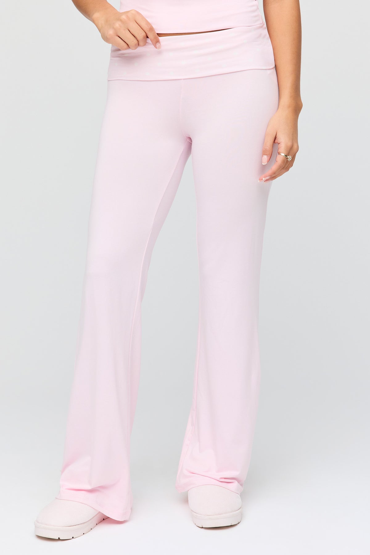 Alt View 3. Polka Dot Top & Pant & Headband Set - Pink