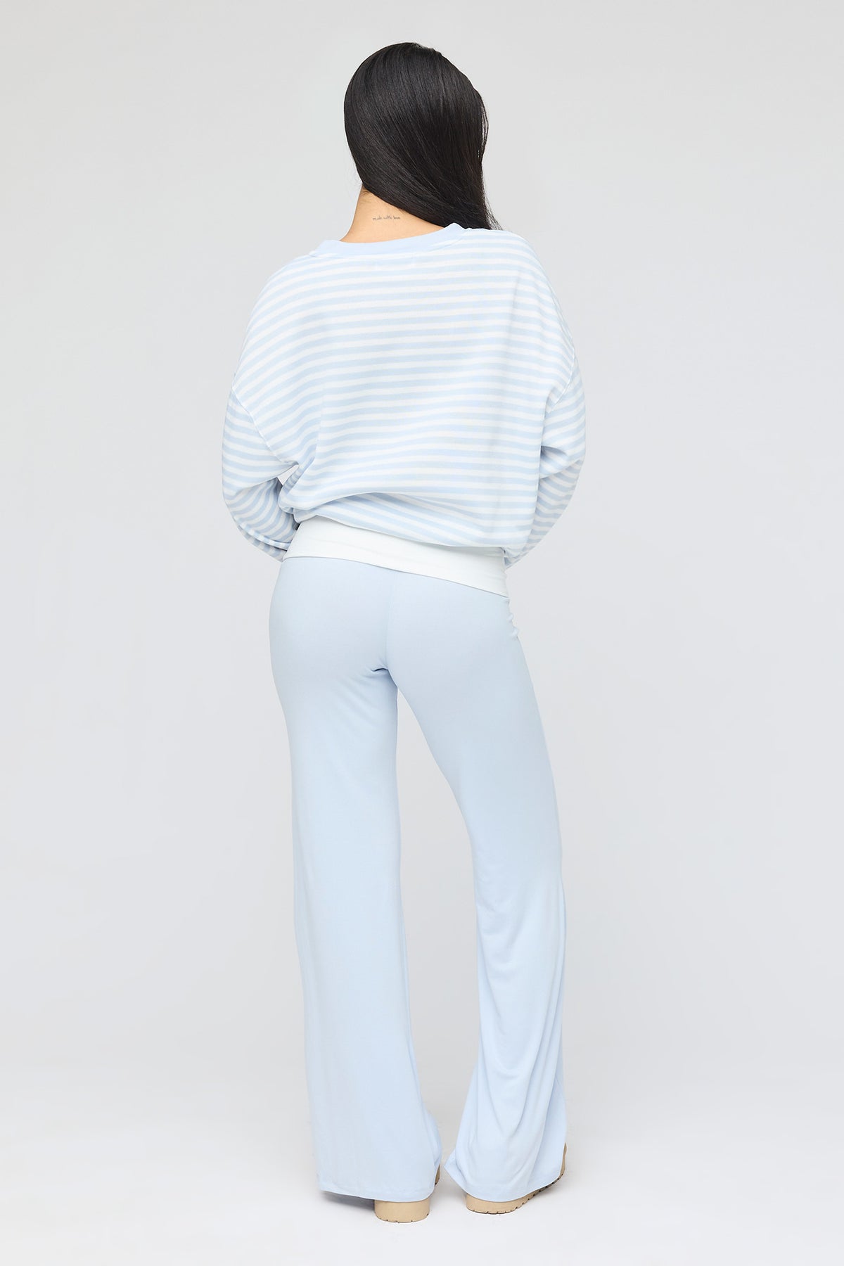 Alt View 4. Striped Sweatshirt & Pant & Socks Set - Sky Blue