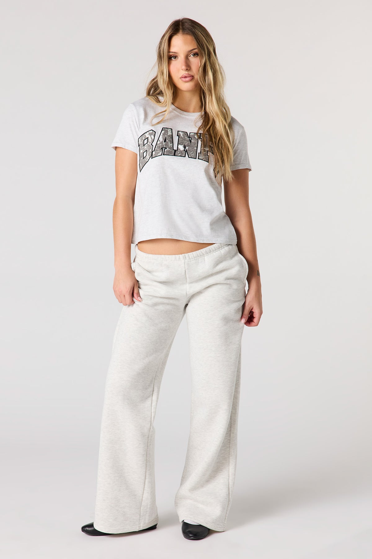 Alt View 3. Twill Embroidered Boxy T-Shirt - Heather Grey