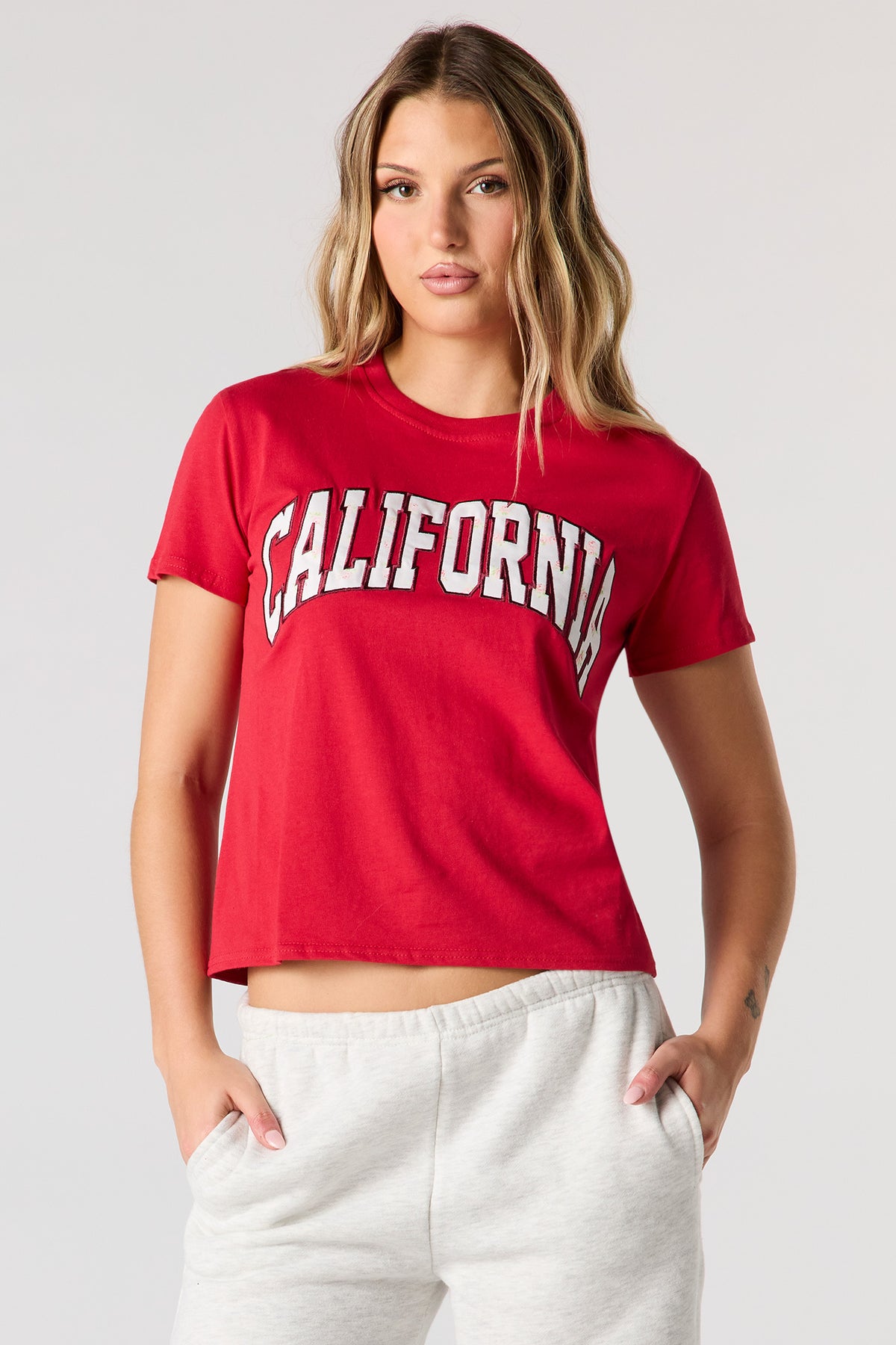 Twill Embroidered Boxy T-Shirt - Red