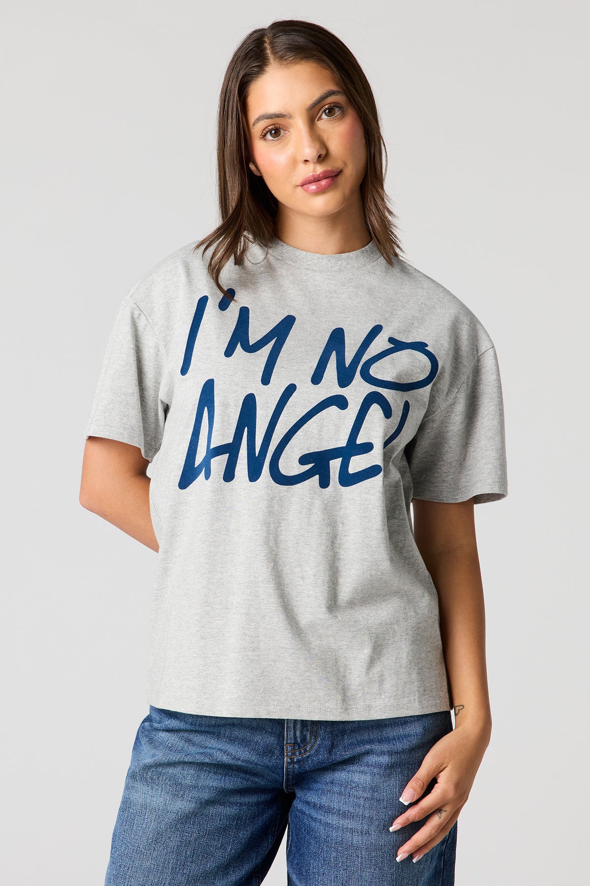 Vue alternative 2. T-shirt de coupe garçonne à imprimé No Angel
