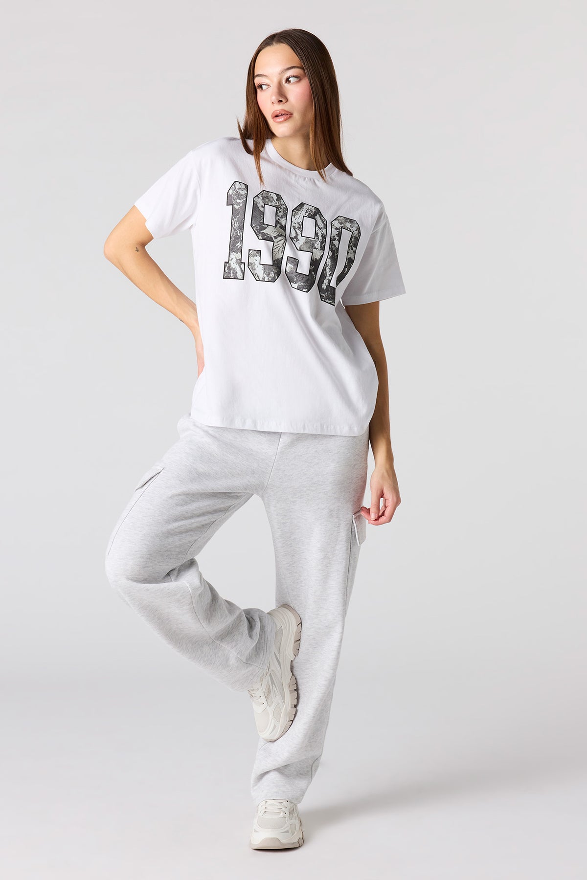 Vue alternative 3. T-shirt à imprimé Detroit en relief avec motif camouflage