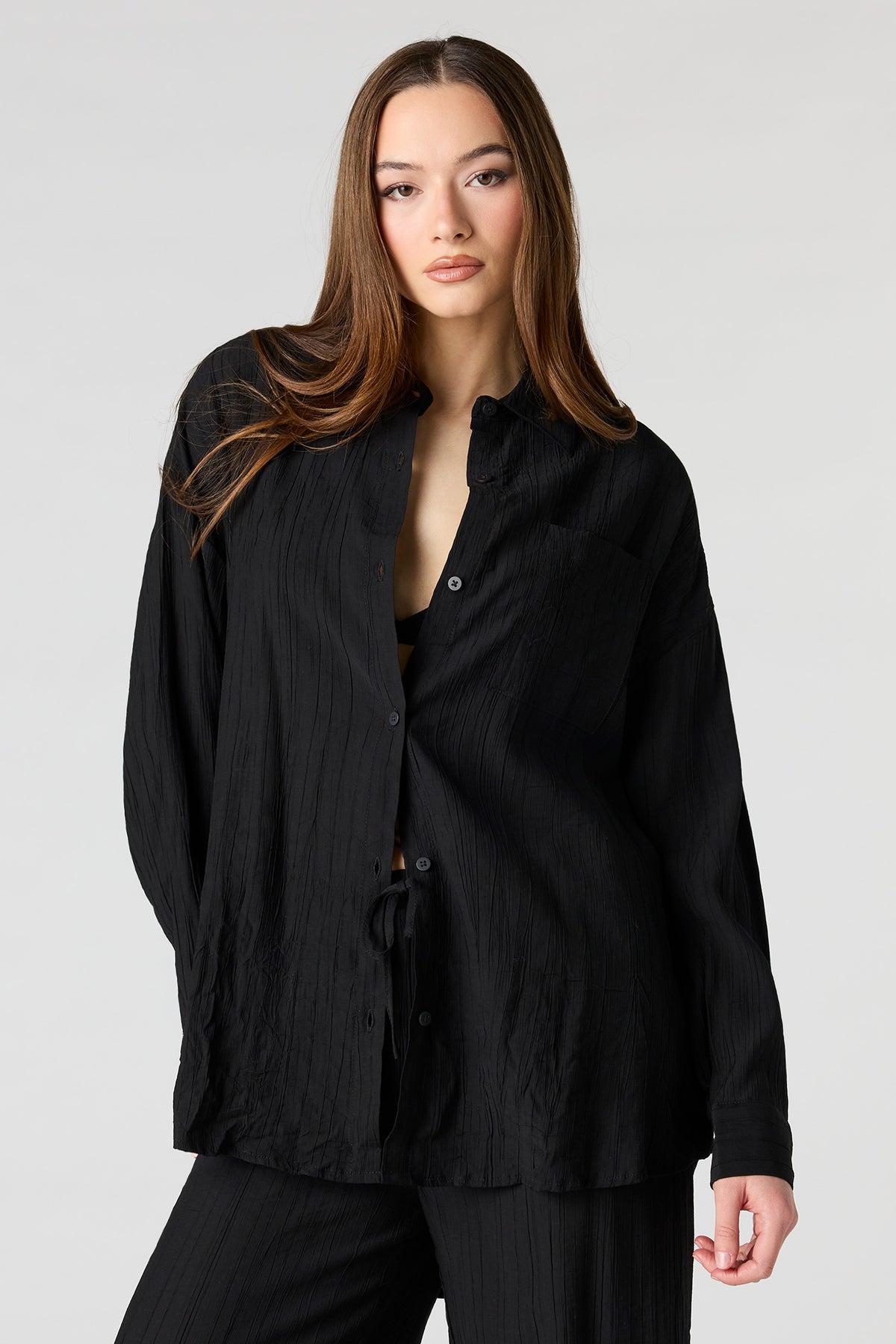 Haut surdimensionné texturé boutonné