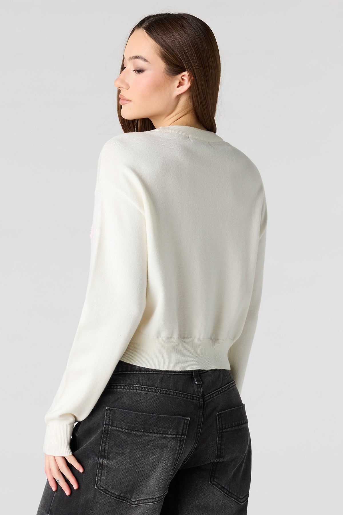 Vue alternative 2. Chandail en tricot pelucheux