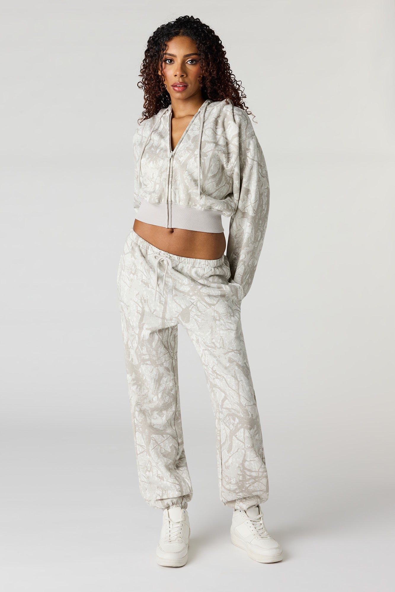 Oversized Cropped Zip-Up Hoodie – Urban Planet