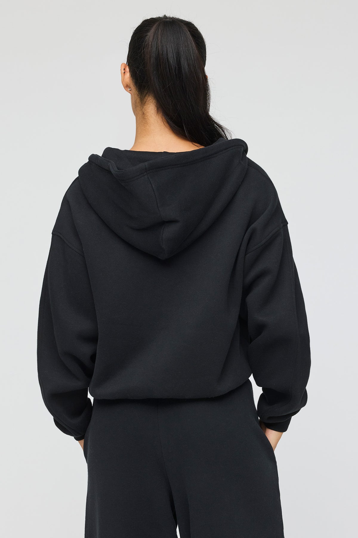 Alt View 2. Luxe Fleece Bubble Hem Zip Hoodie - Black