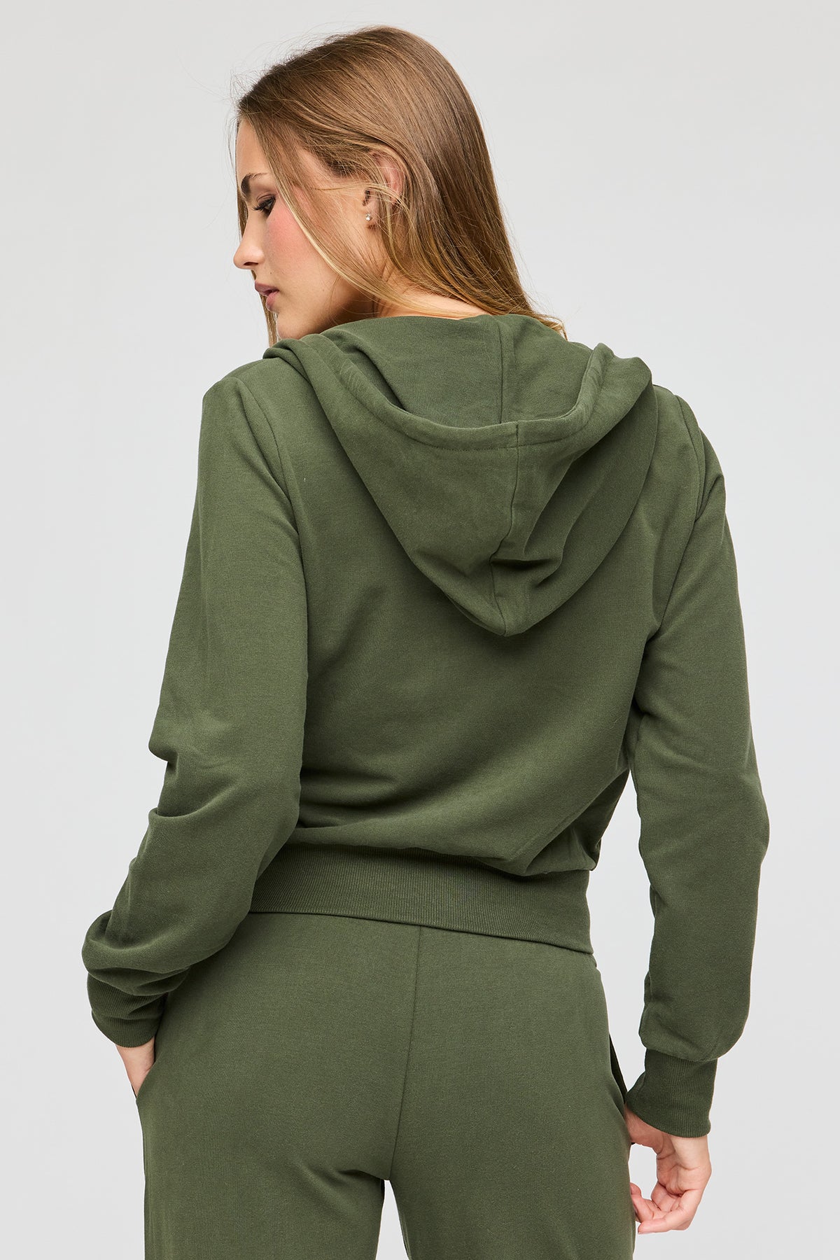 Vue alternative 2. Haut à capuchon en tissu bouclé avec fermeture à glissière