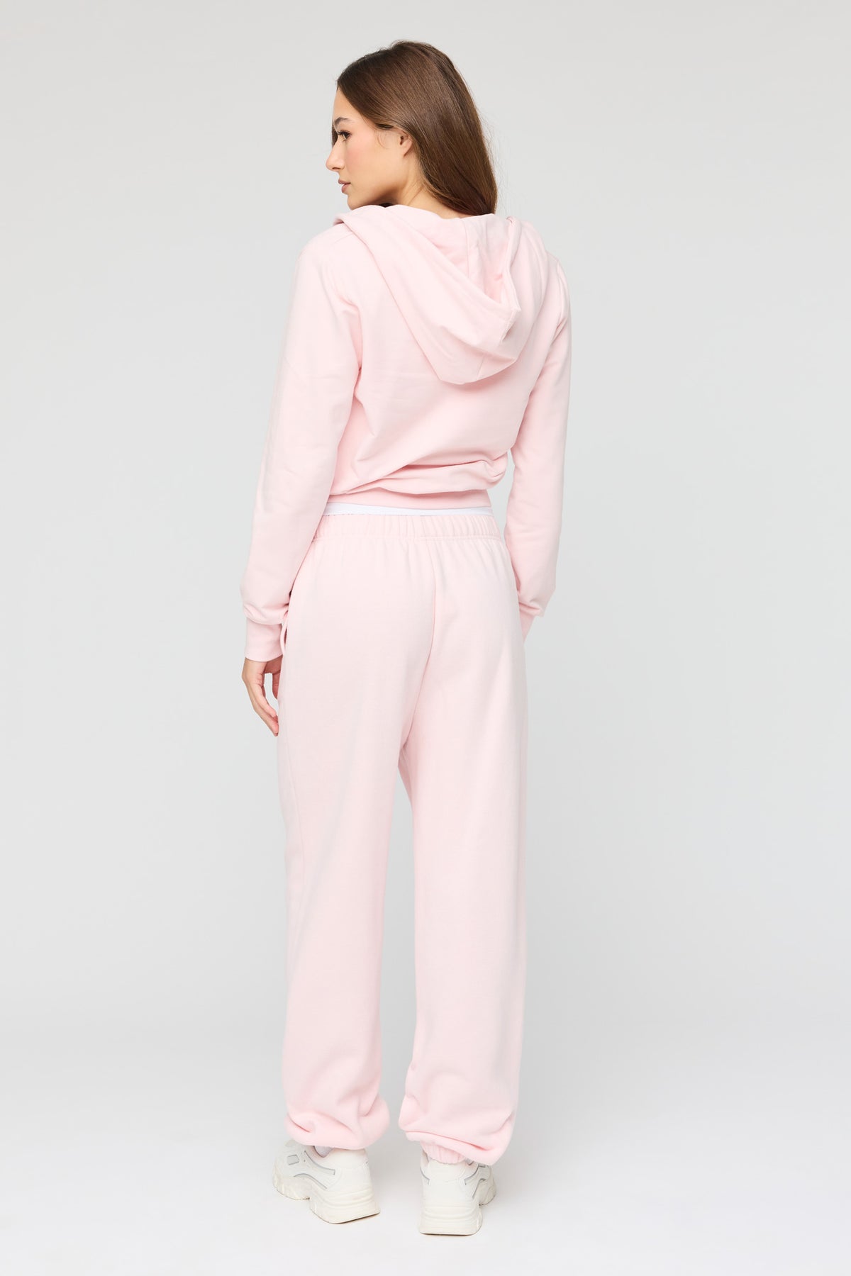 Alt View 3. Luxe Fleece Boyfriend Jogger - Light Pink