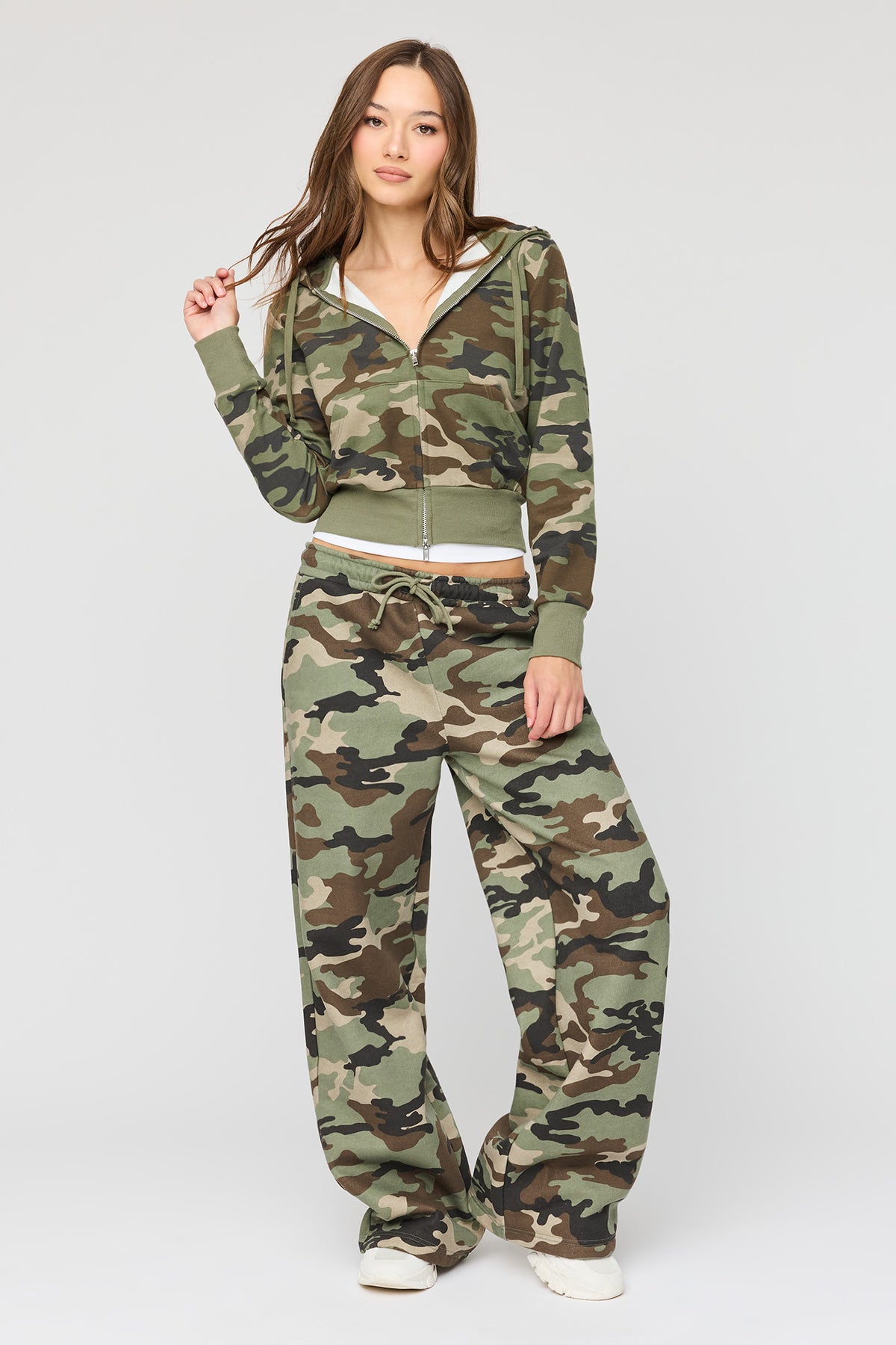 Alt View 4. Luxe Fleece Wide Leg Sweatpant - Camouflage