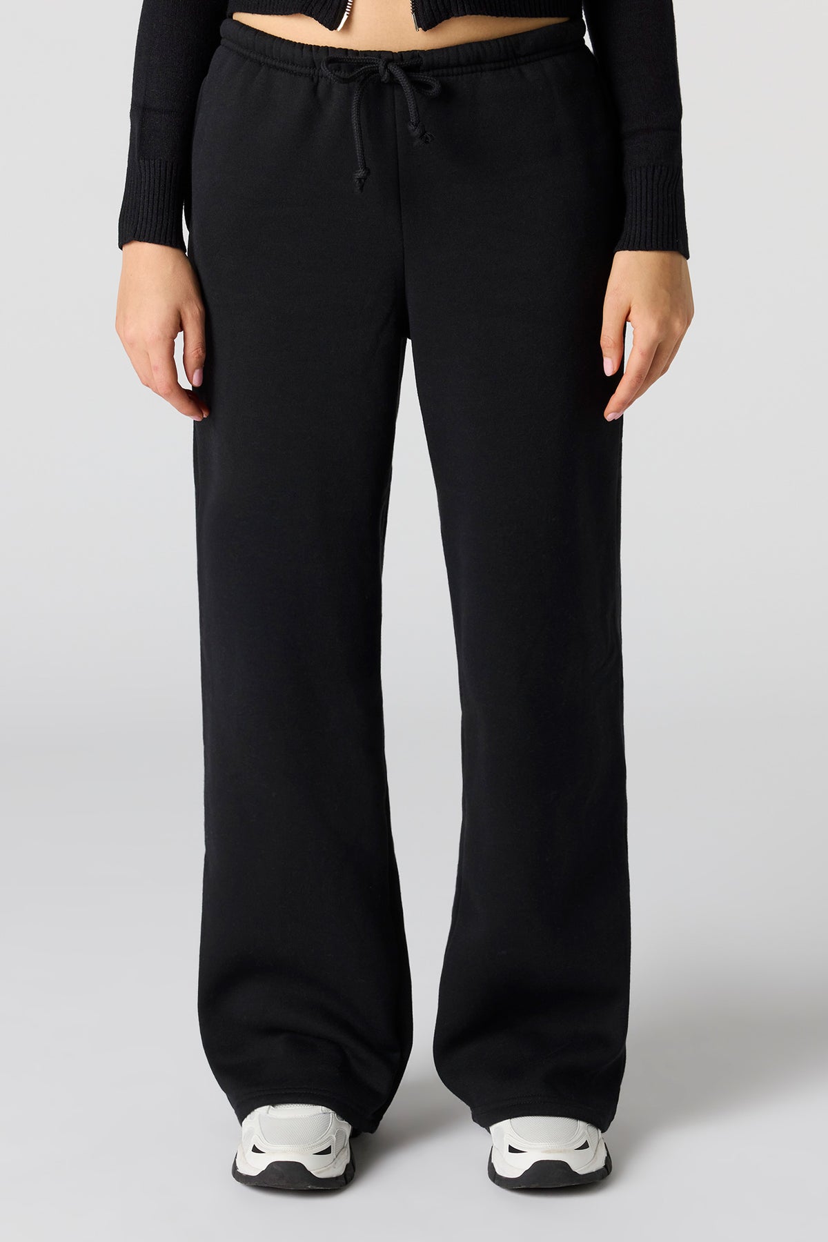 Alt View 2. Fleece Low Rise Baggy Sweatpant - Green
