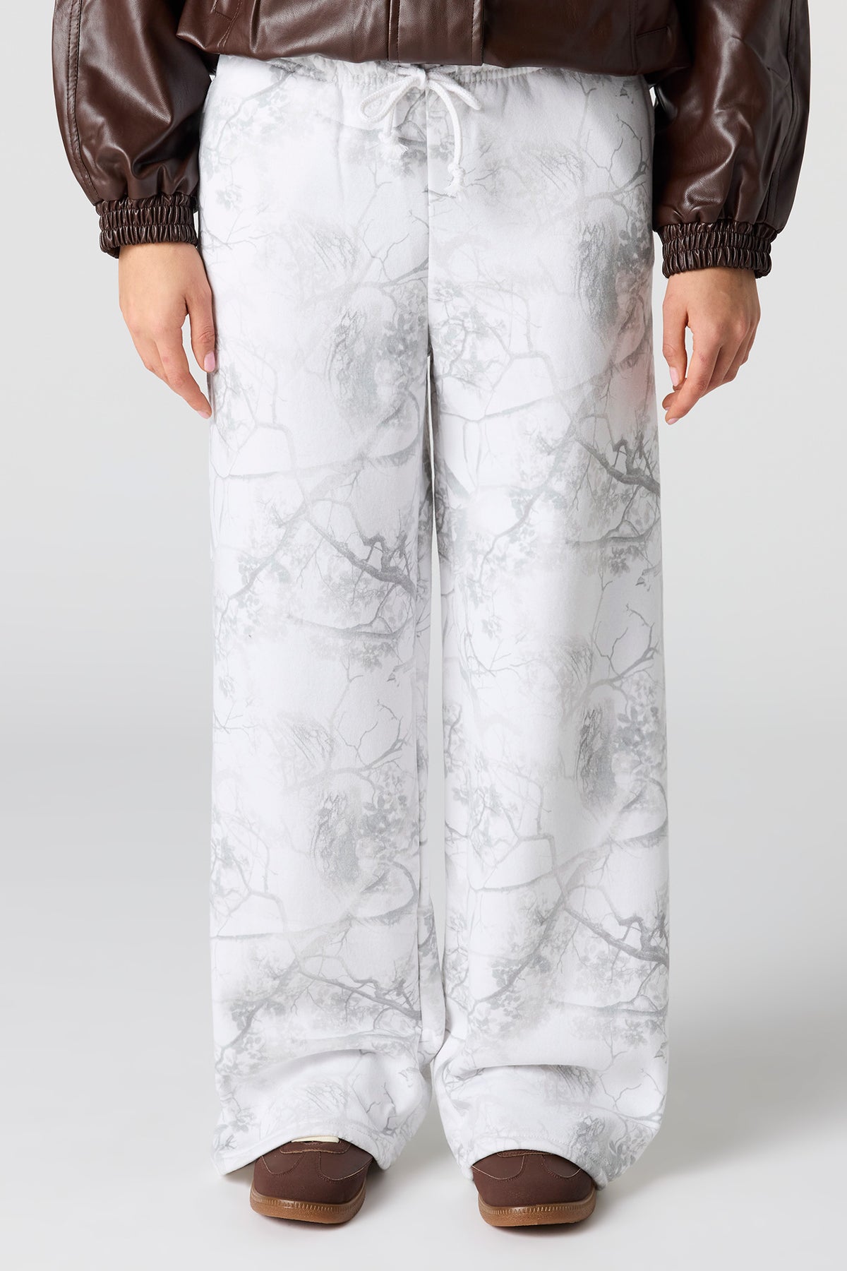 Alt View 2. Fleece Low Rise Baggy Sweatpant - Grey Blue