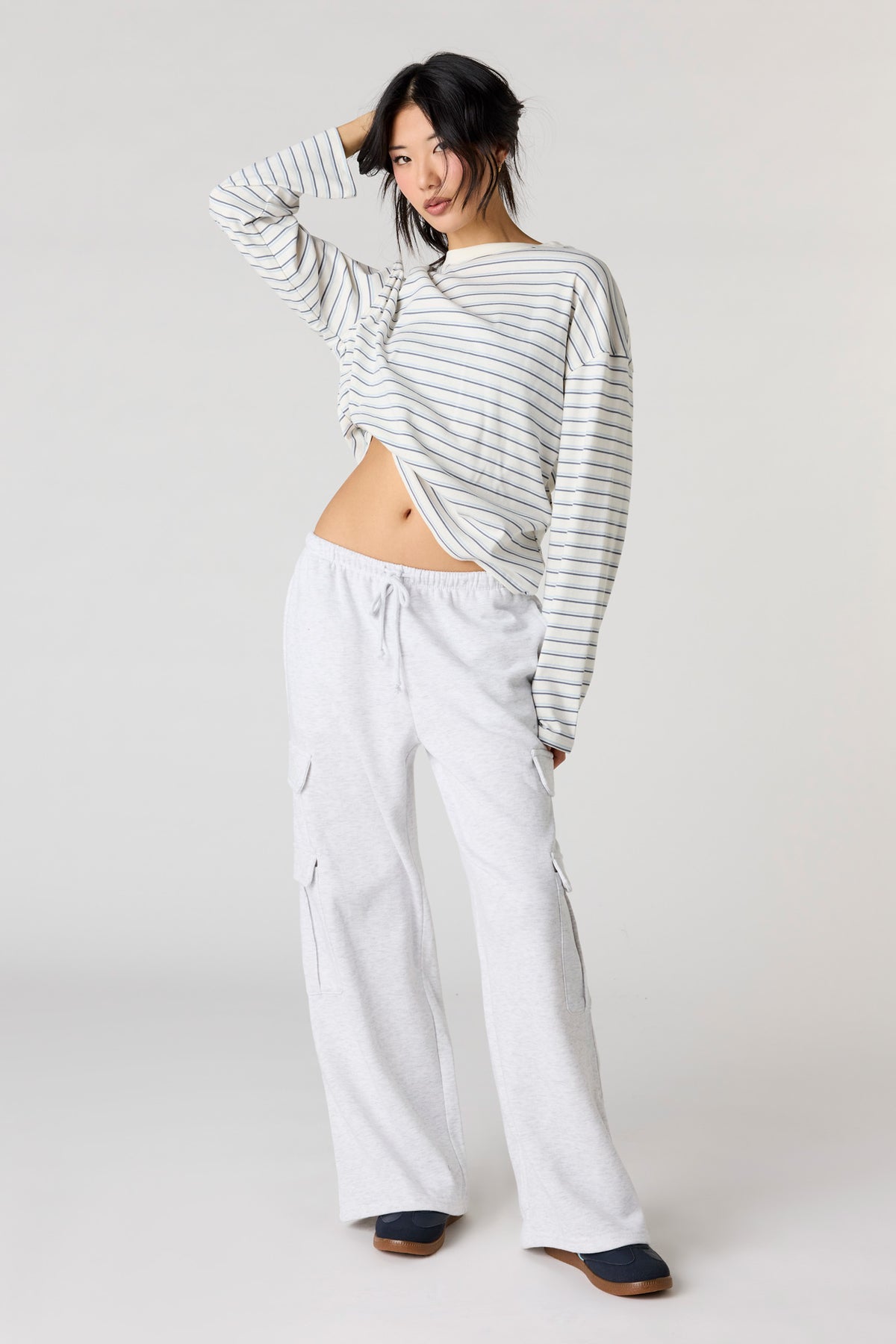 Fleece Low Rise Baggy Cargo Sweatpant - Light Grey